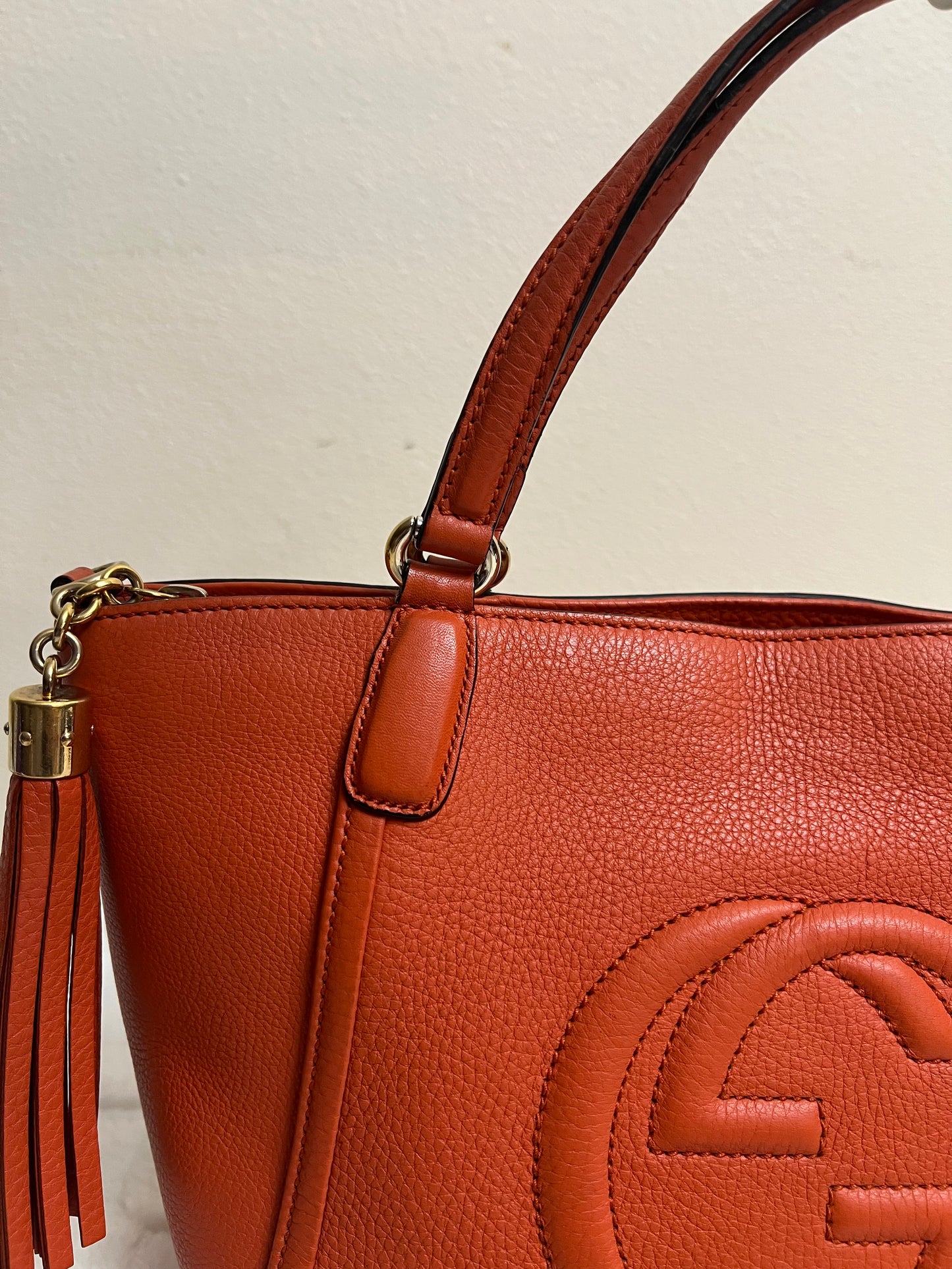 SOHO TASSLE 2 WAY ORANGE