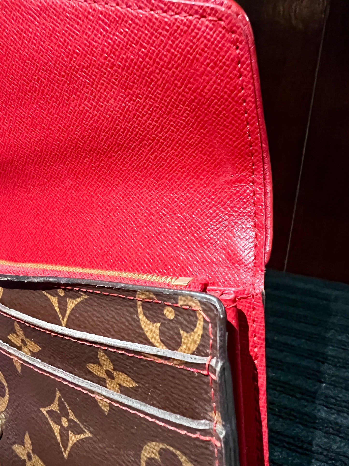 SARA WALLET MONO
