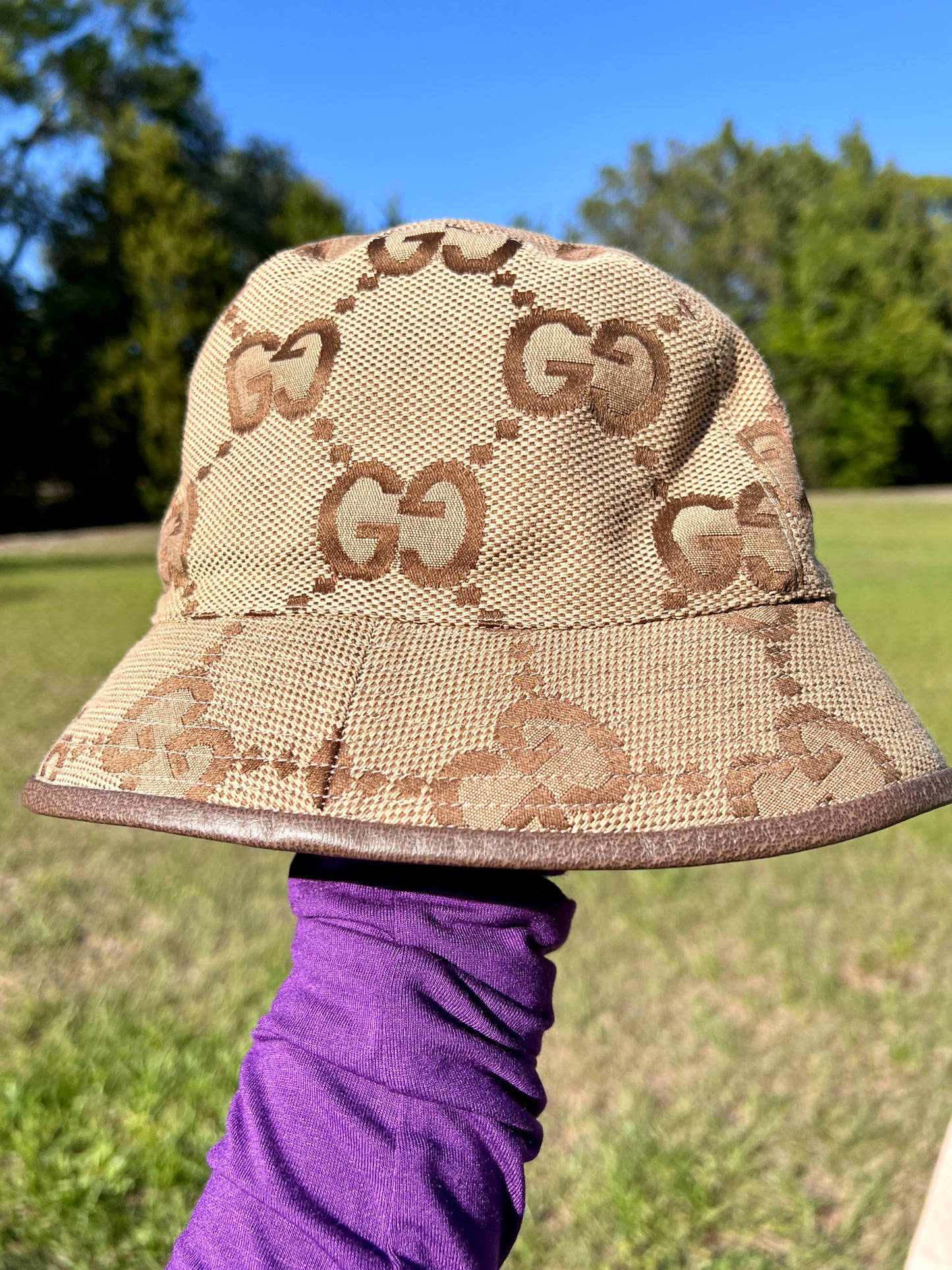 BUCKET HAT JUMBO