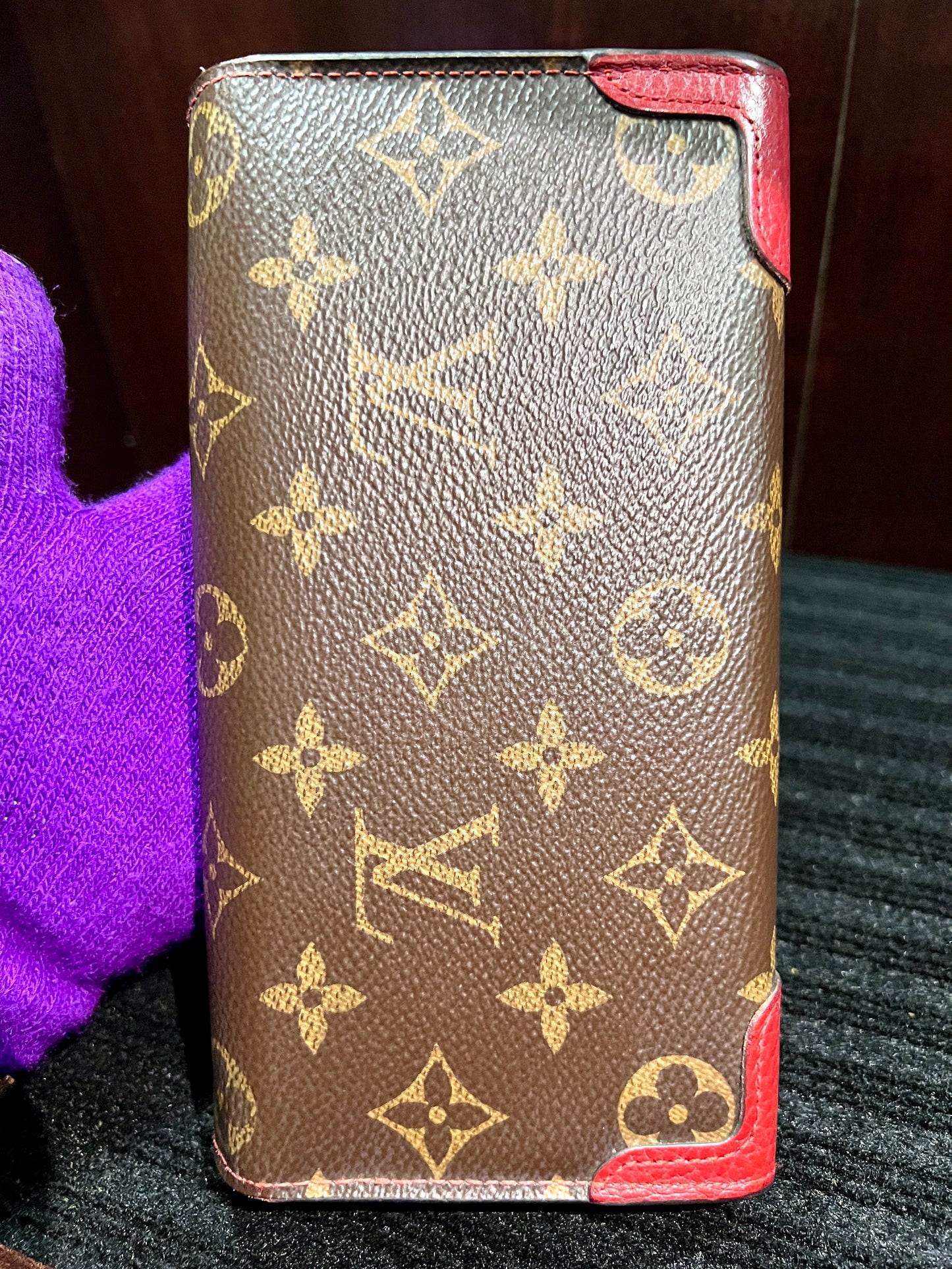 SARA WALLET MONO