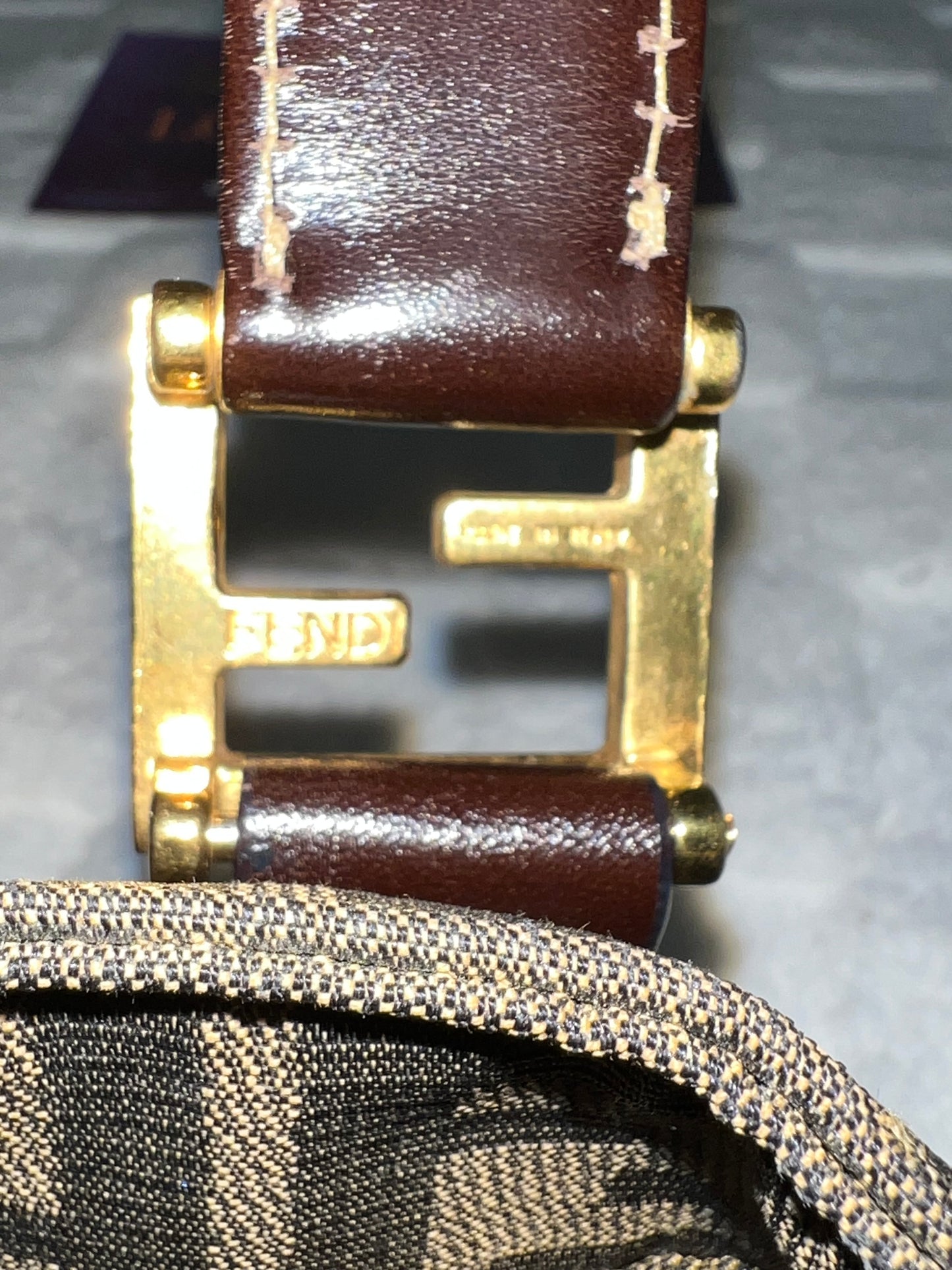 F_E_N_D_I TOTE