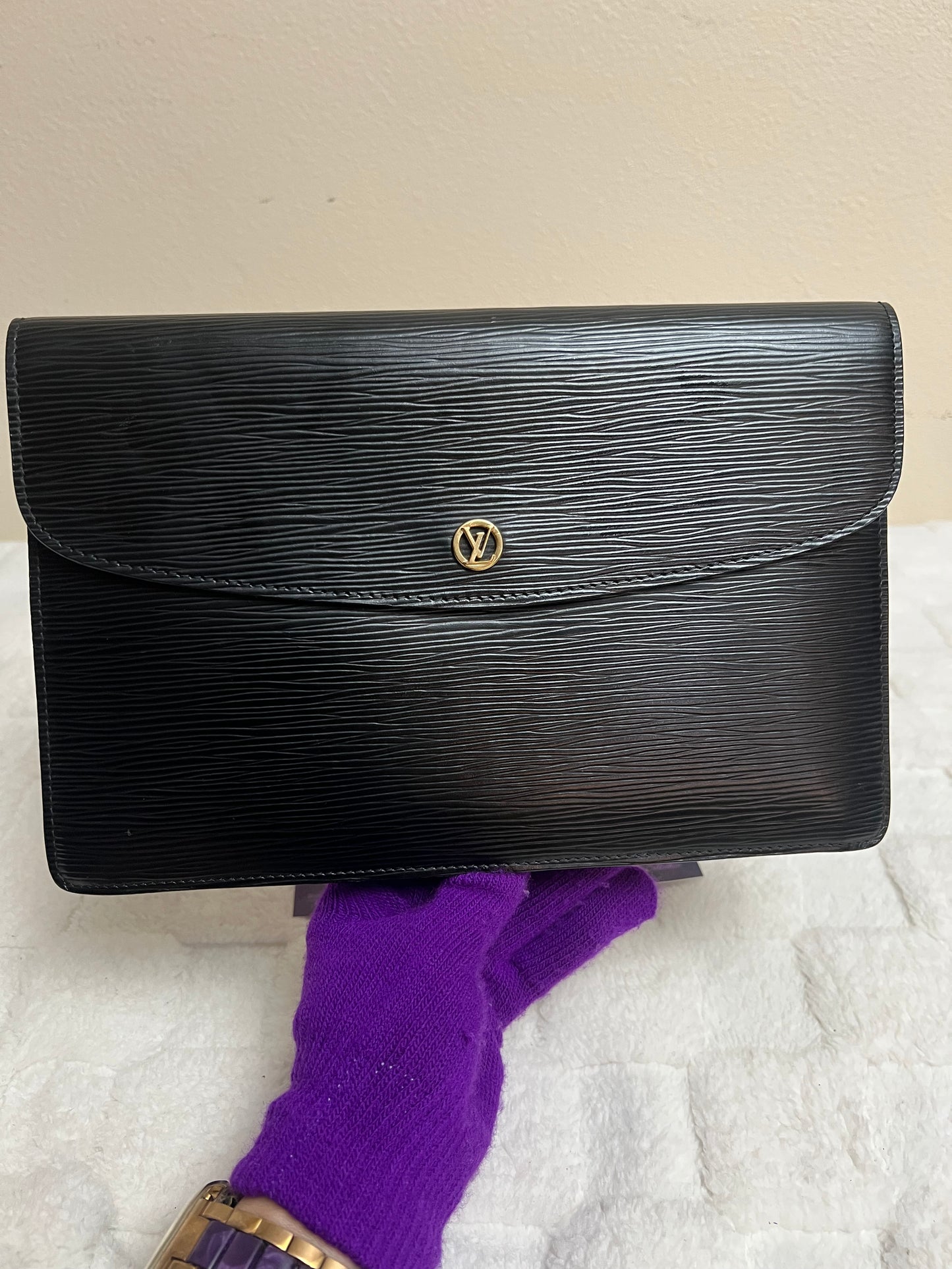 MONTAIGENE EPI CLUTCH BLACK