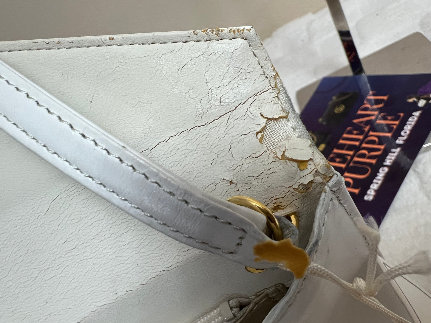 GIVE_NCHY SHOULDER BAG WHITE