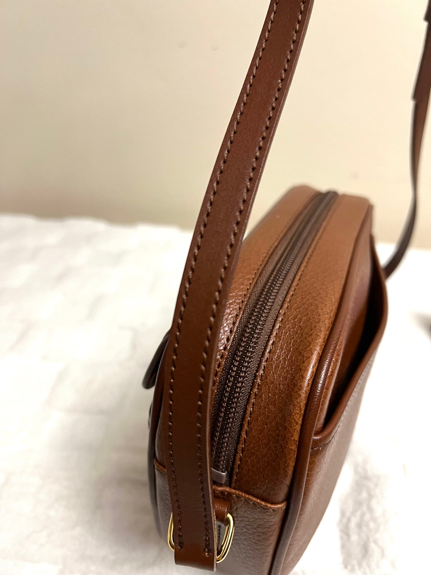 B_B BROWN CROSSBODY