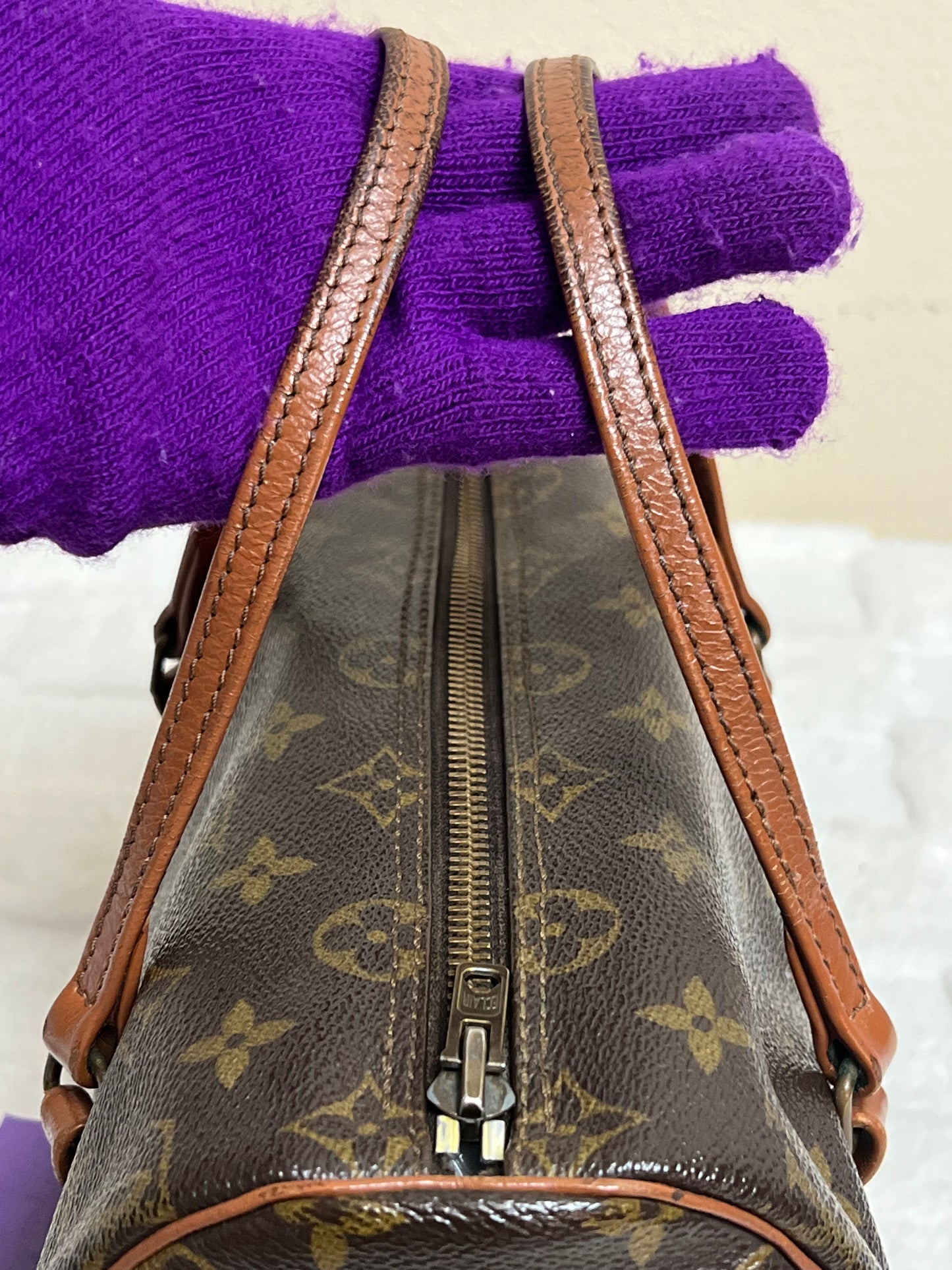 PAPILLION MONOGRAM