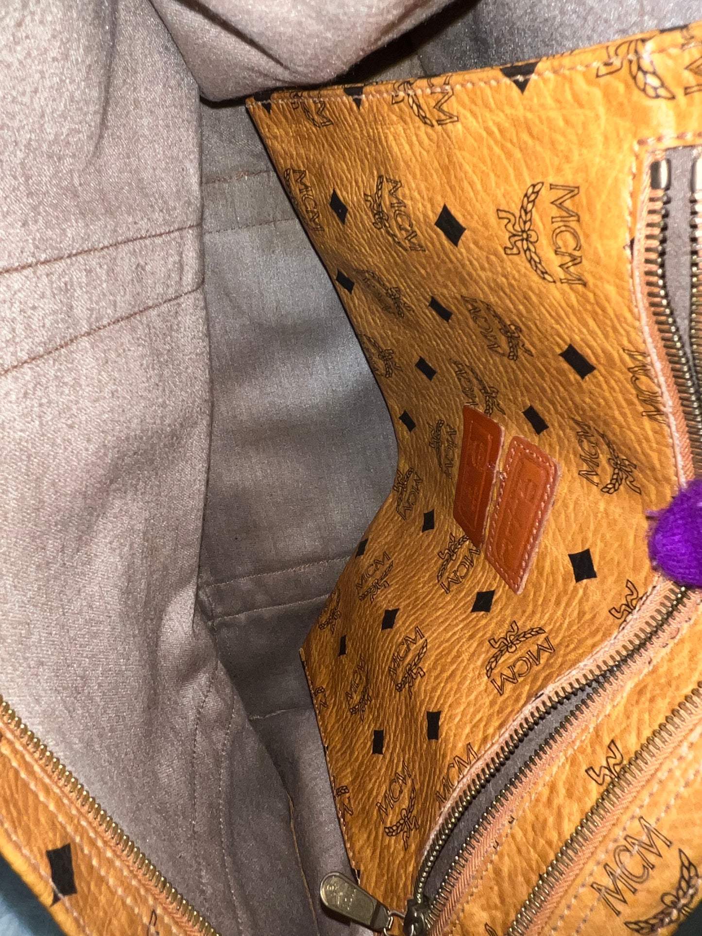 M_C_M SHOULDER BAG