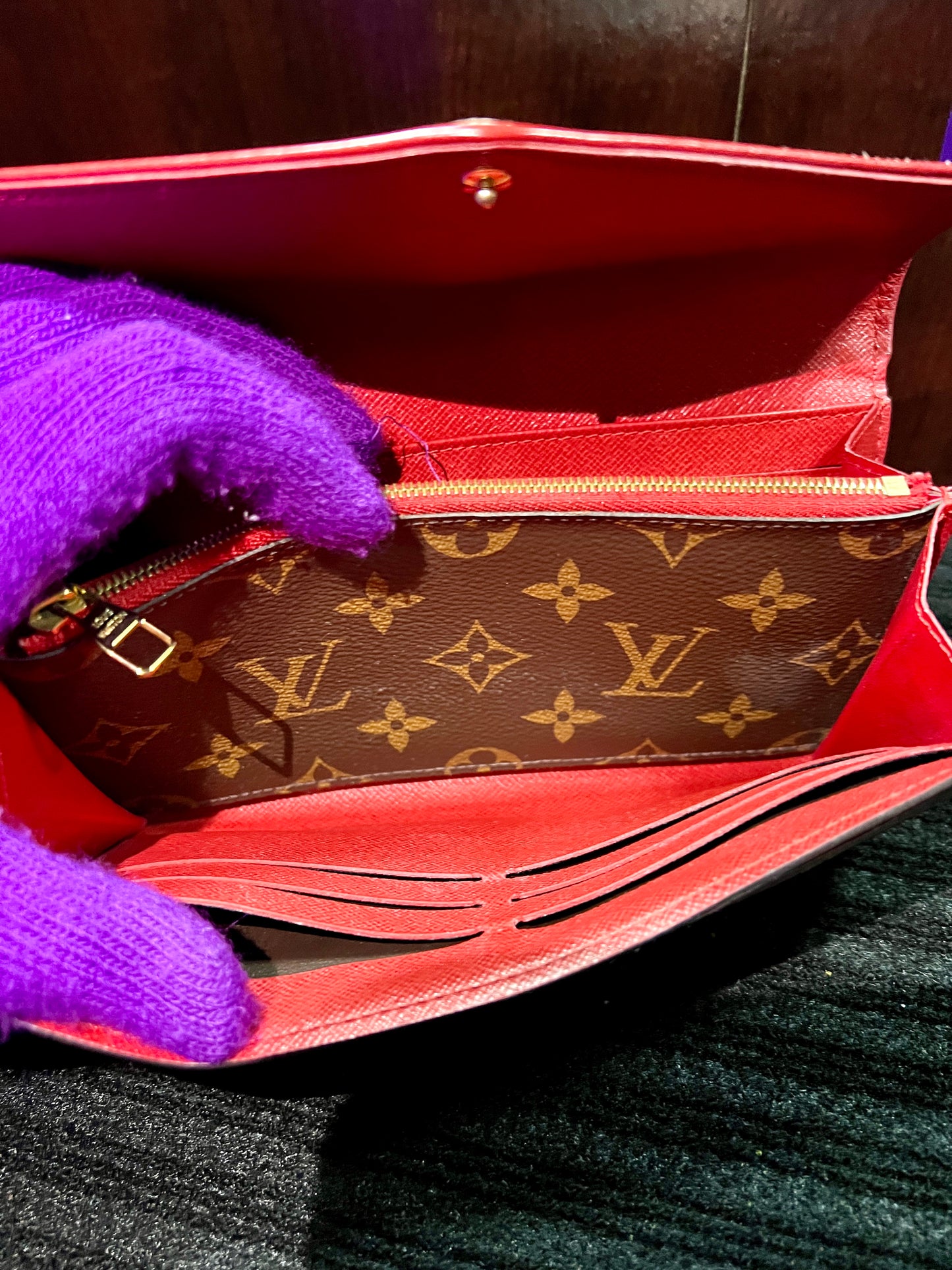 SARA WALLET MONO