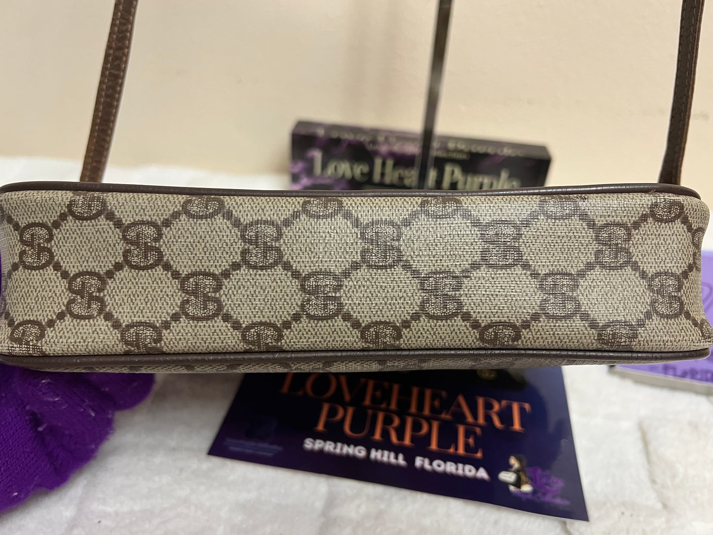 SUPREME CROSSBODY