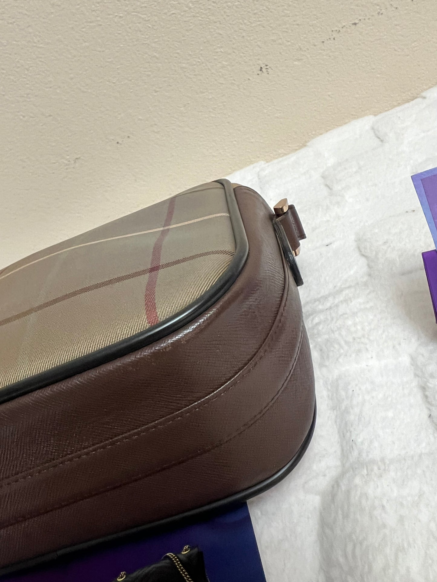 B _ B SHOULDER BAG
