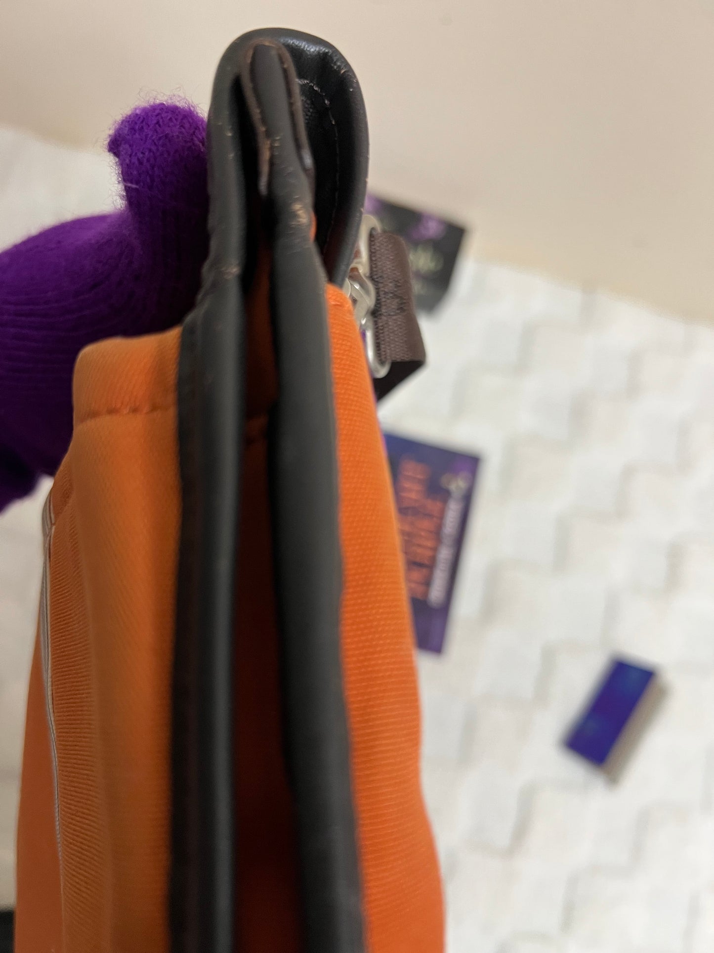 B_B CROSSBODY ORANGE
