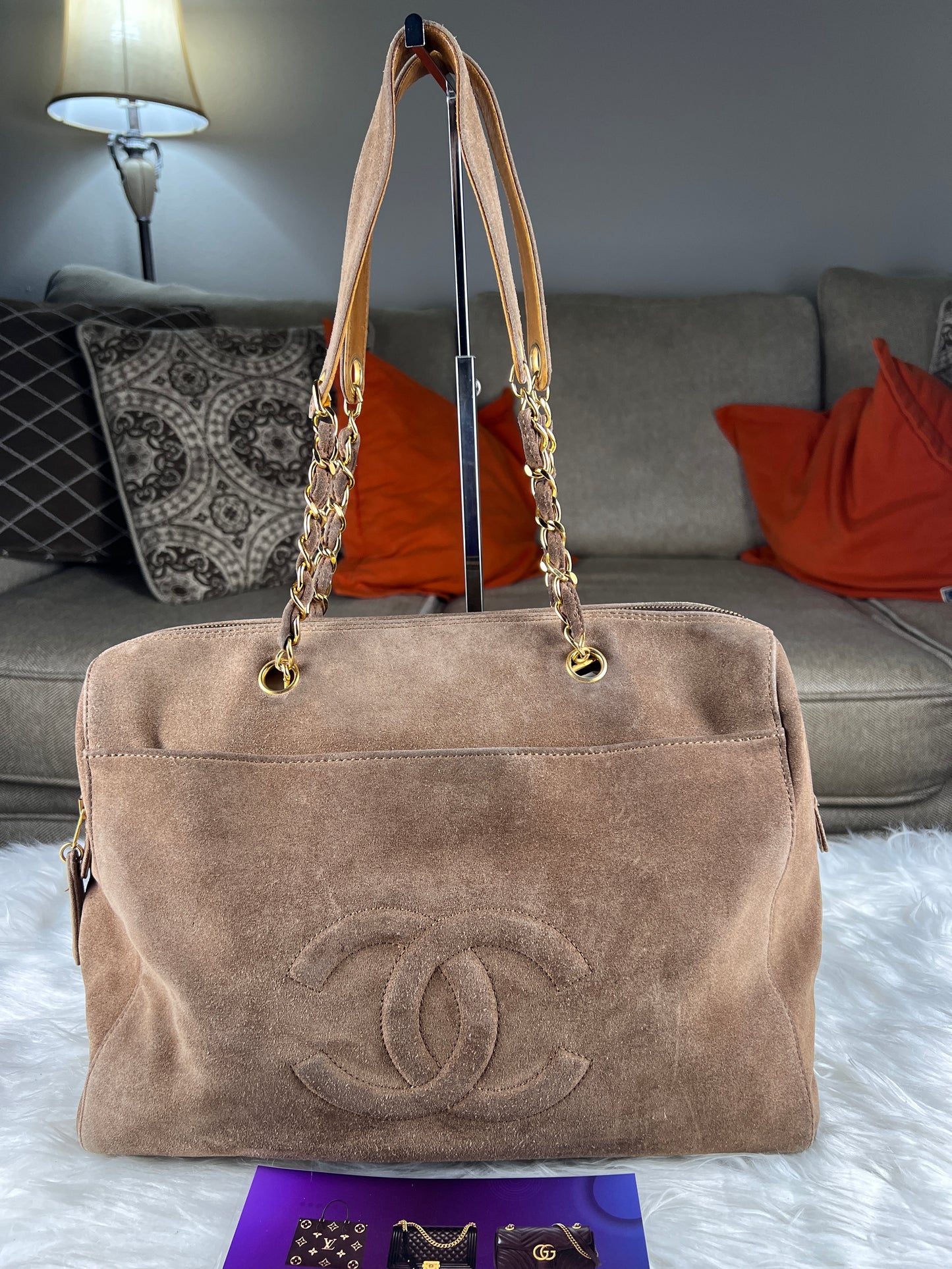 COCO MARK SUEDE TOTE BAG