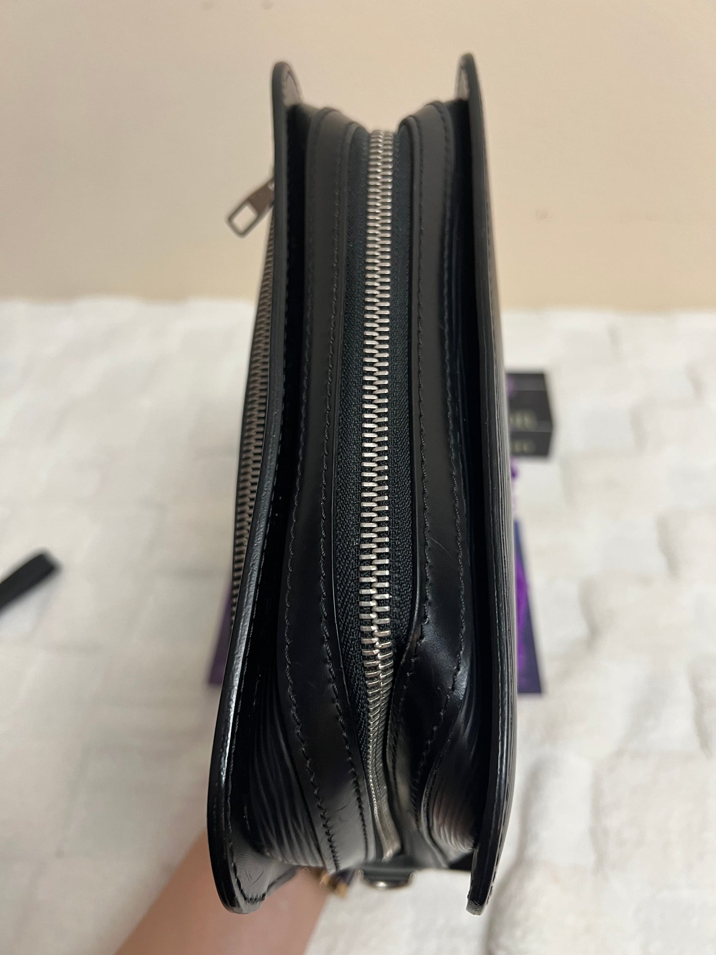 OCHE EPI CLUTCH BLACK