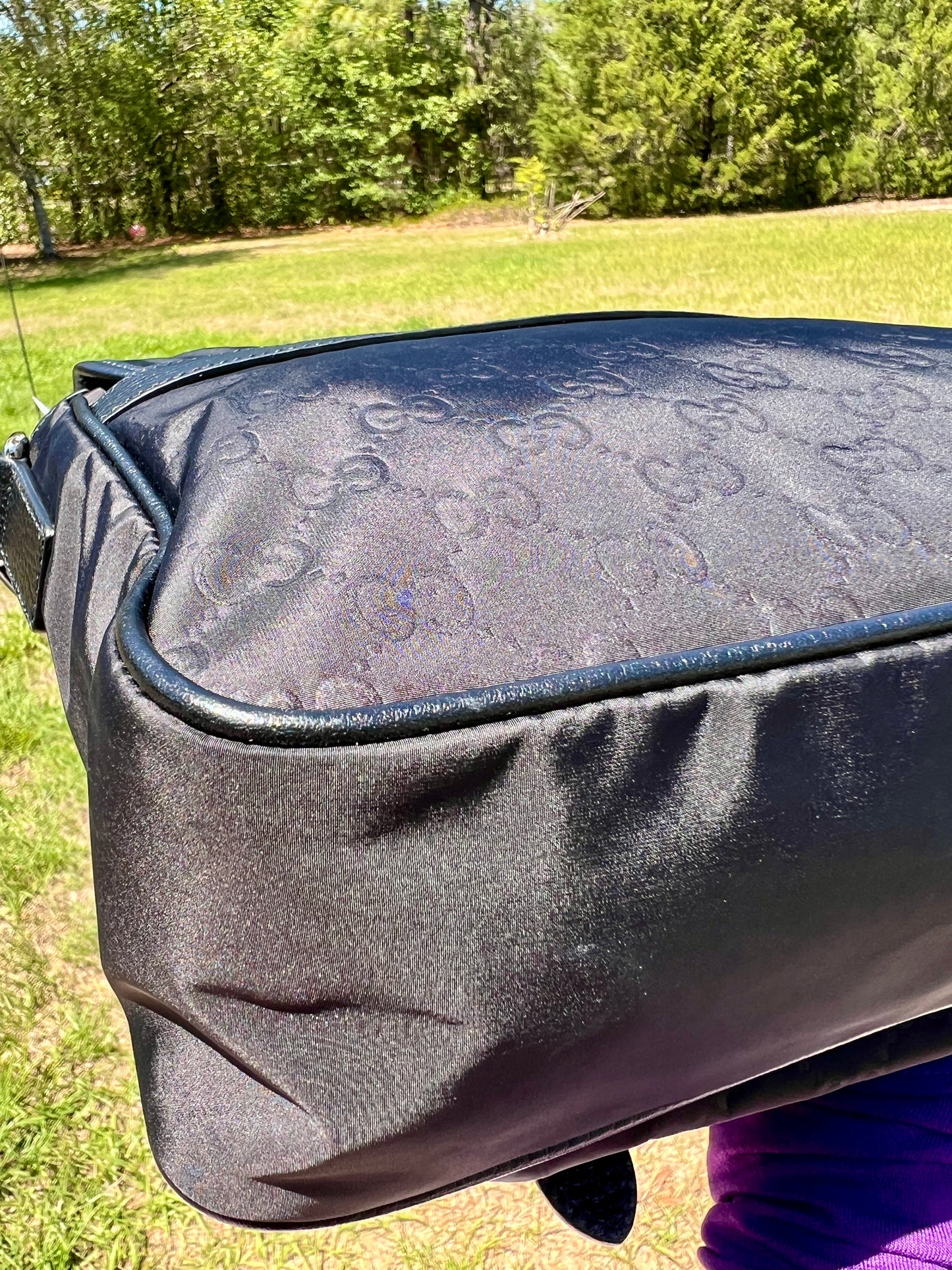 MESSENGER BAG BLACK