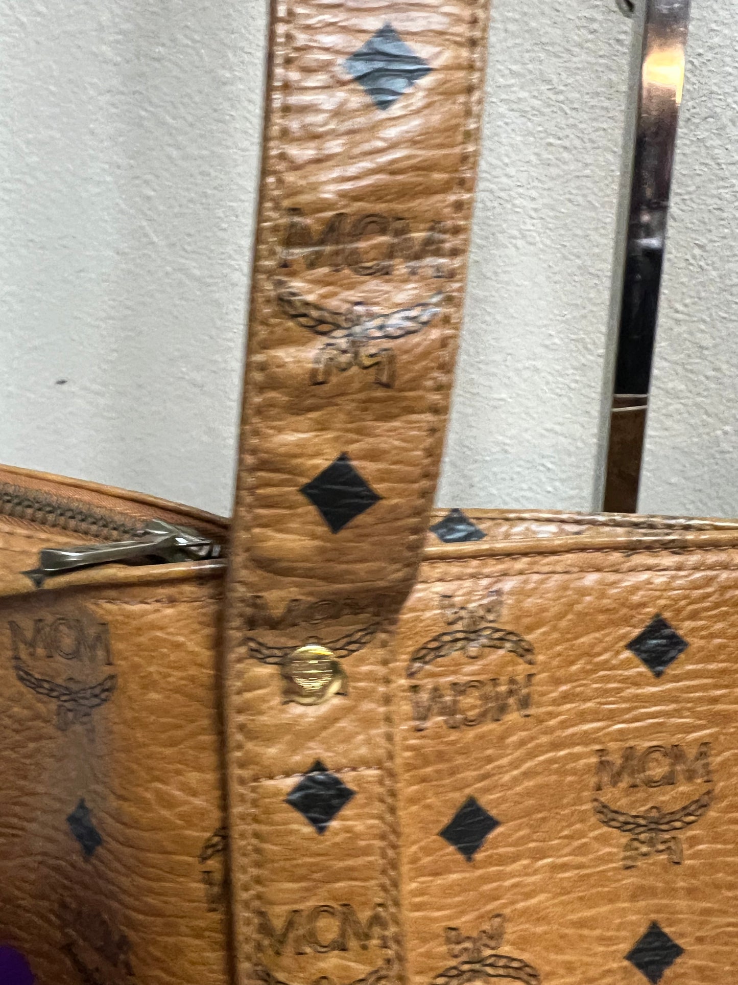 M_C_M SHOULDER BAG