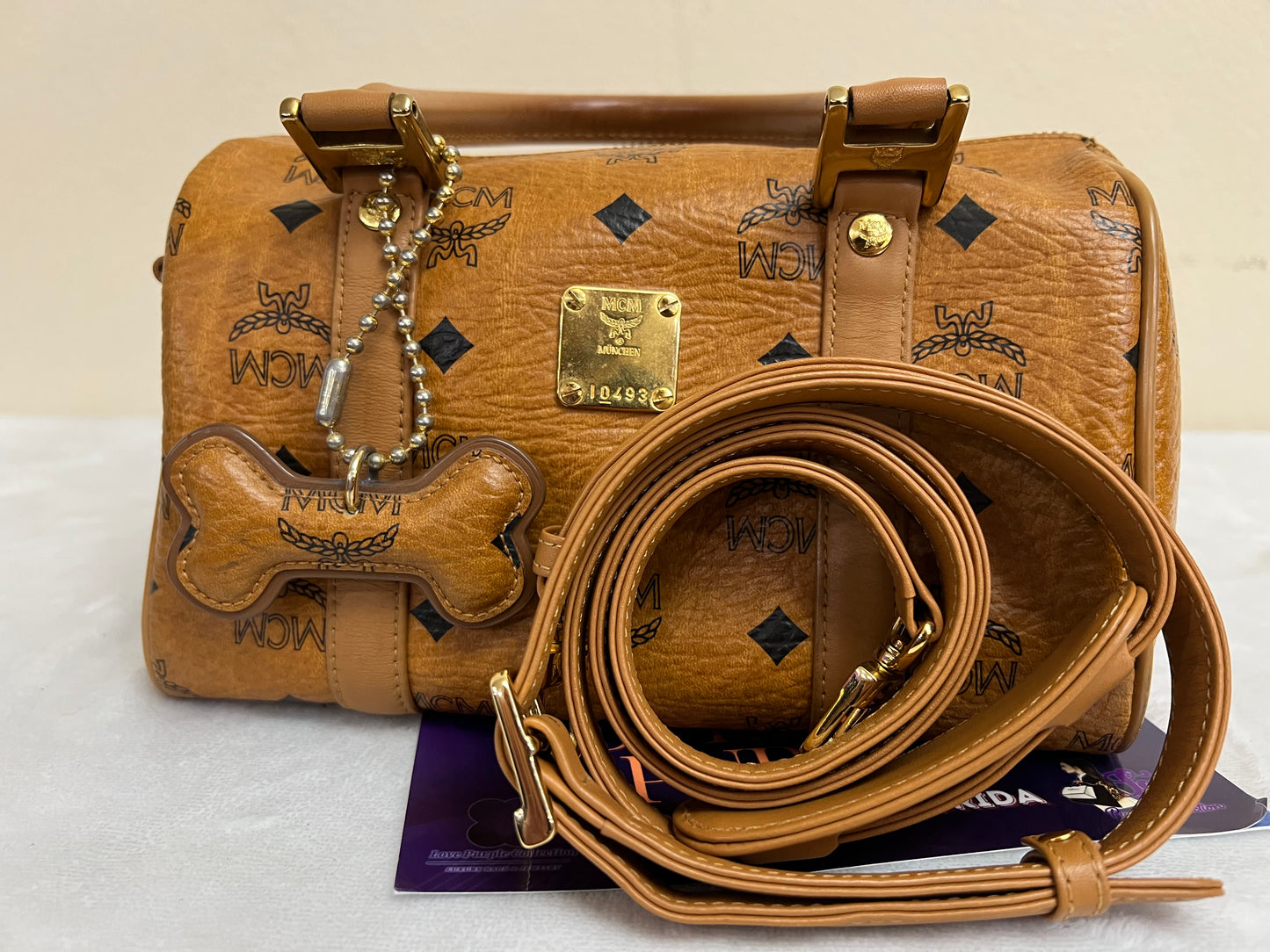MCM BOSTON 20 COGNAC W/ TRAP