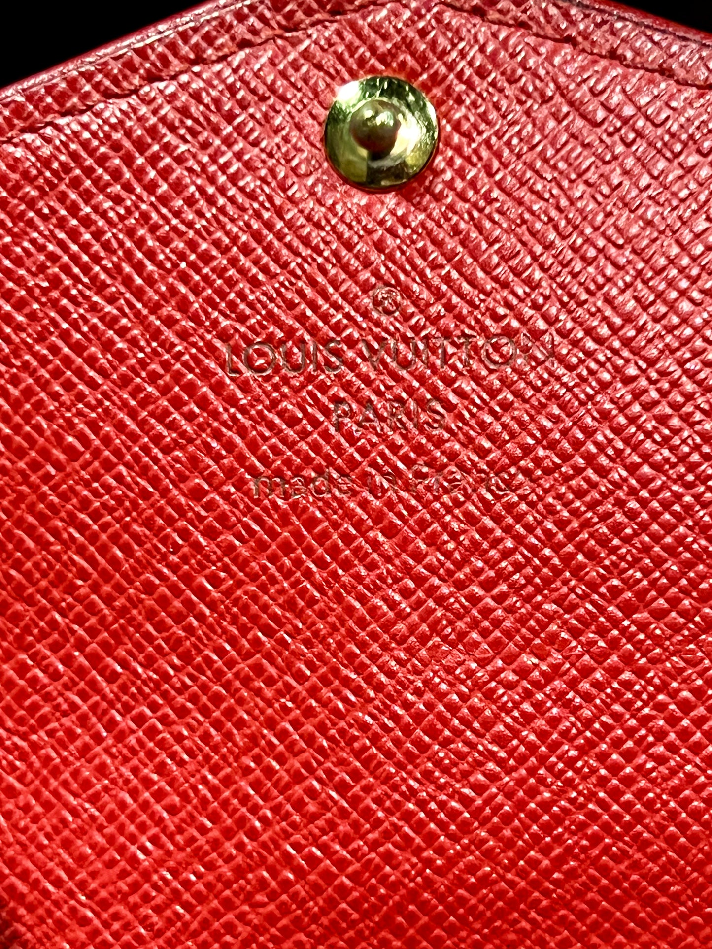 SARA WALLET MONO