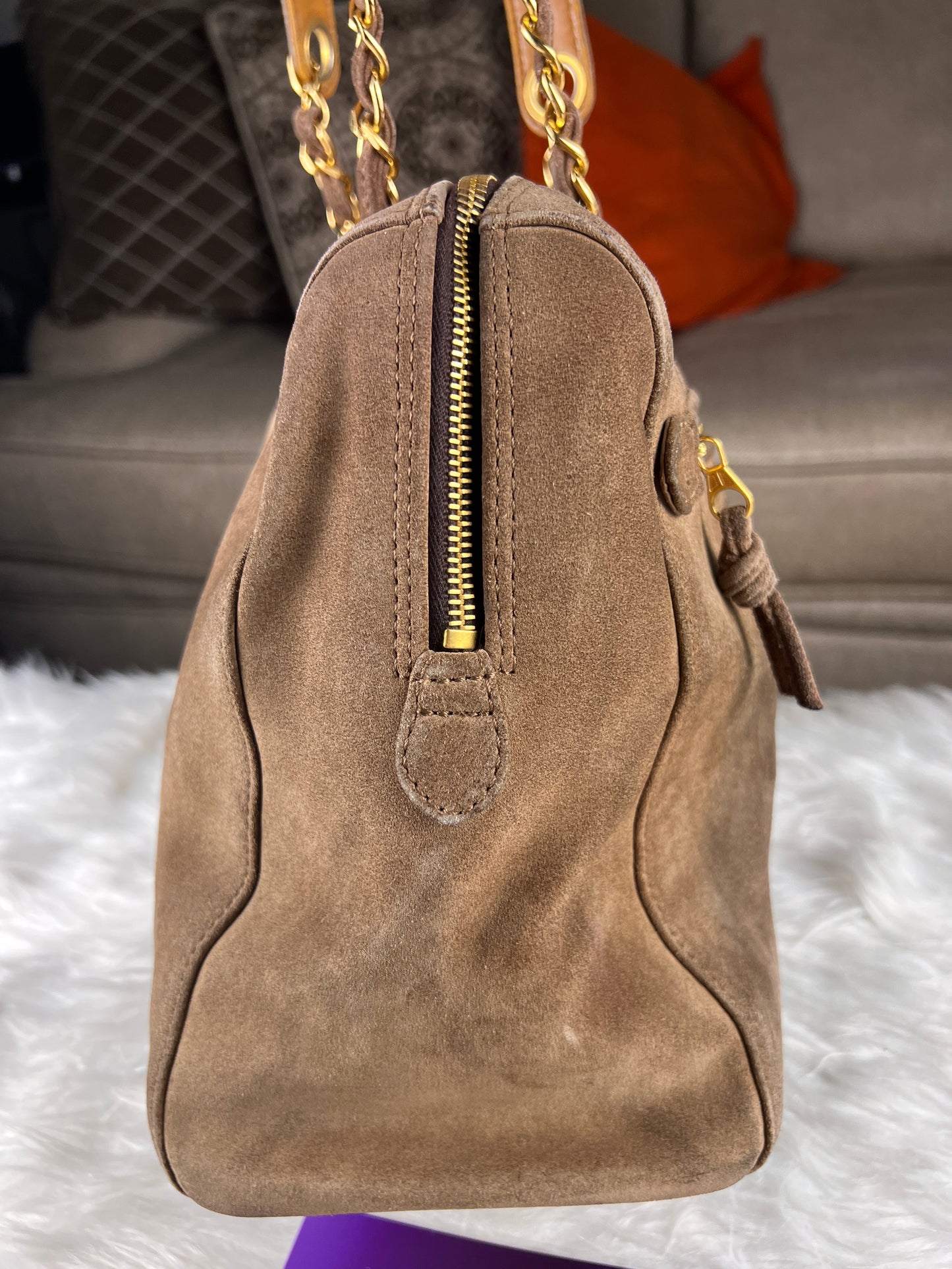 COCO MARK SUEDE TOTE BAG