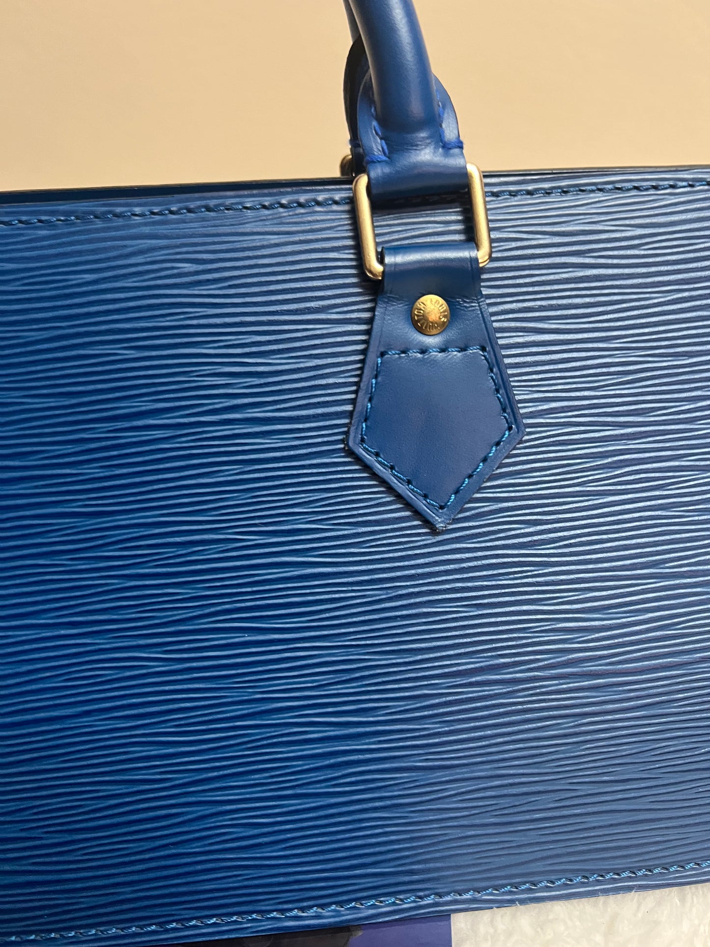SAC TRIANGLE EPI BLUE
