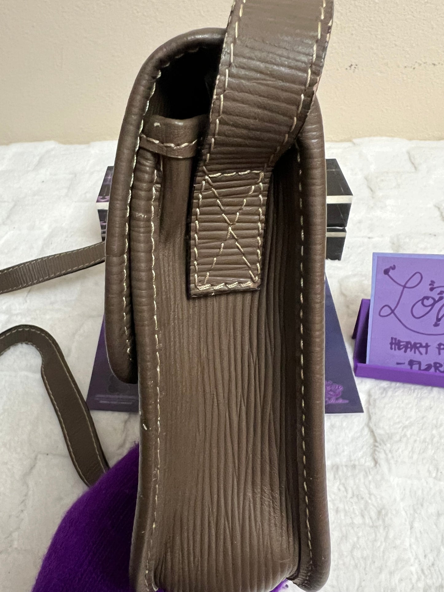 F E N D I CROSSBODY