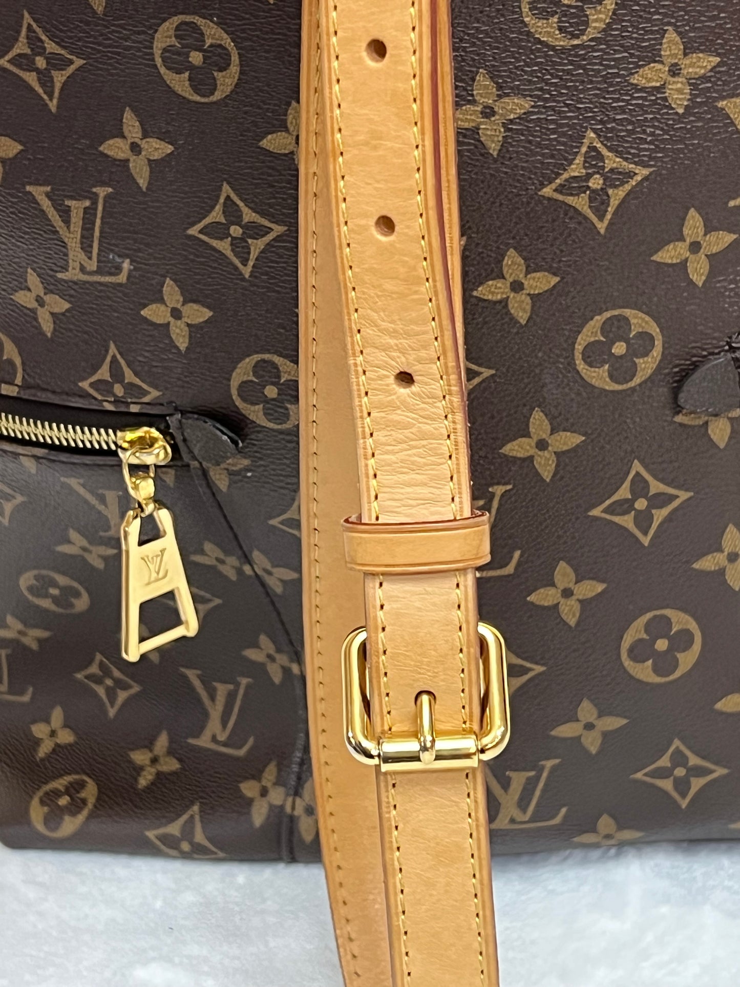 MELIE MONOGRAM