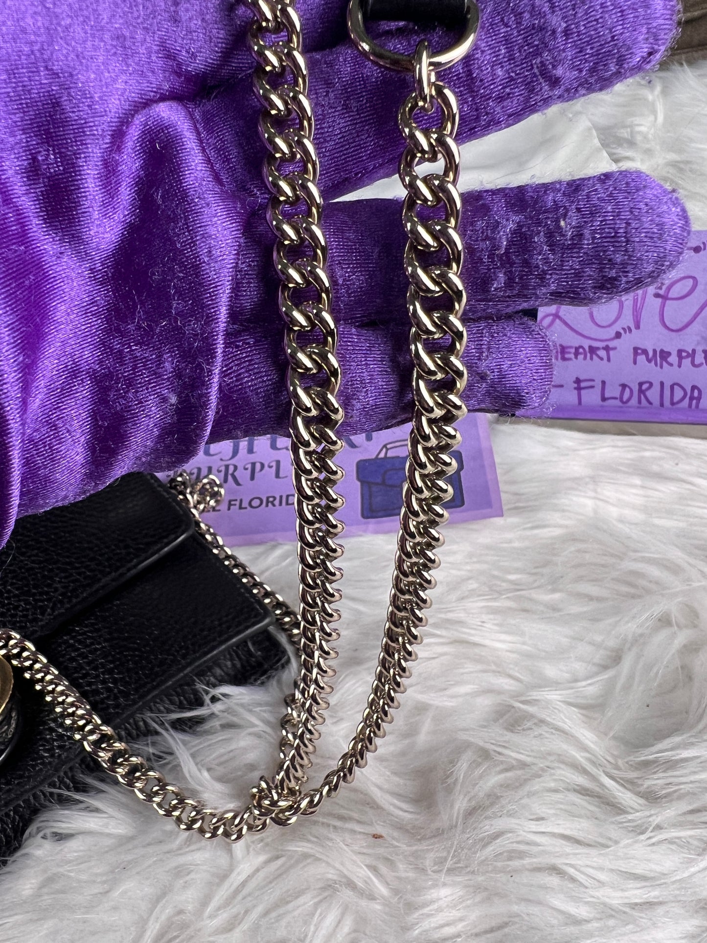 INTERLOCKING WALLET ON CHAIN BLACK