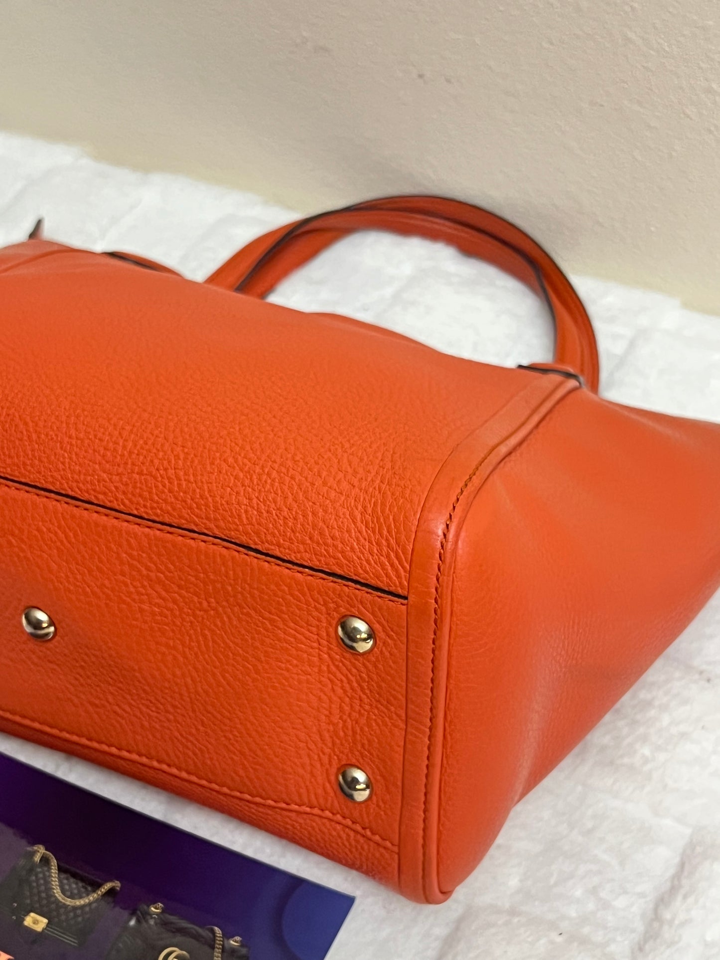SOHO TASSLE 2 WAY ORANGE