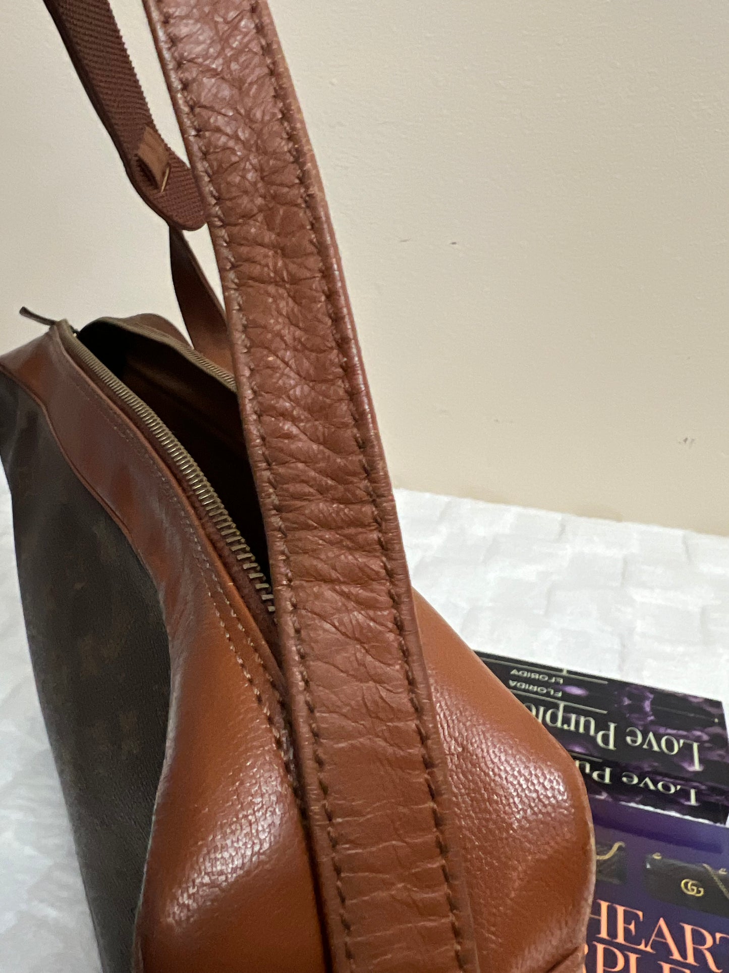 SAC BANDOULIER MONOGRAM
