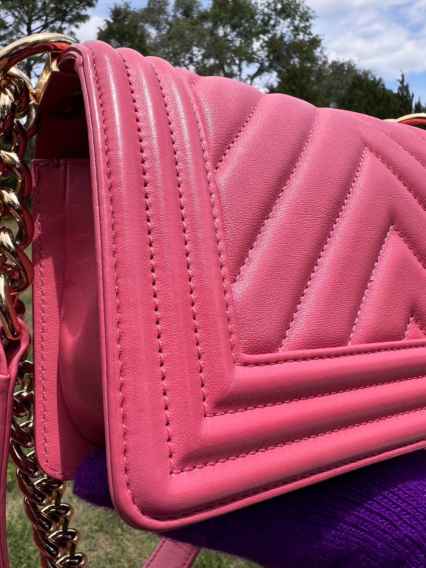 BOY FLAP CHEVRON CALFSKIN SMALL PINK