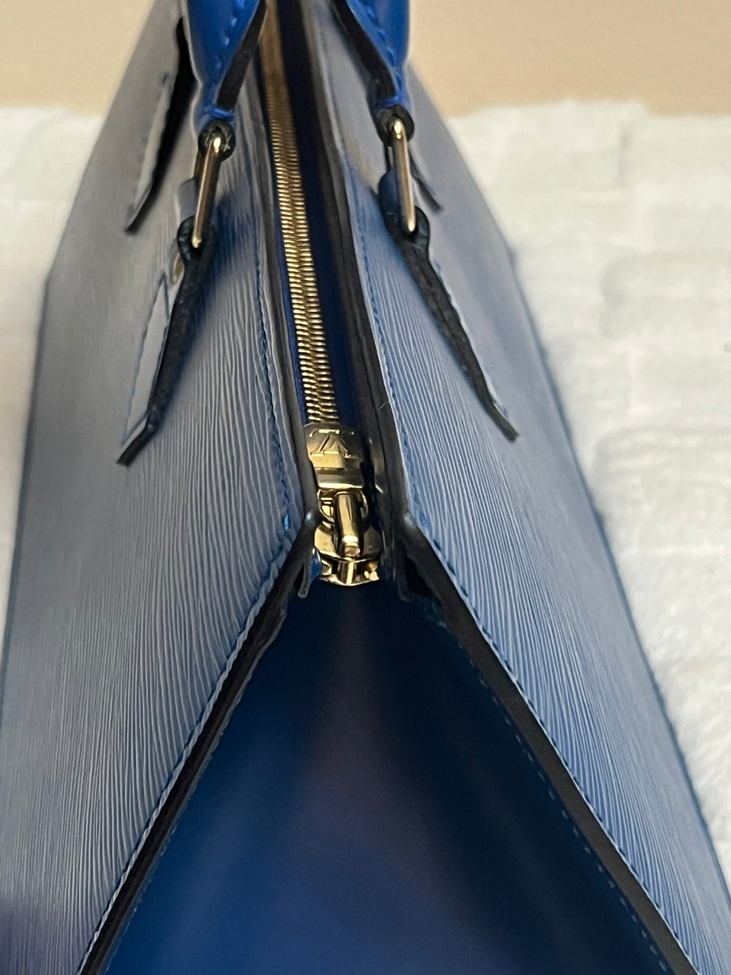 SAC TRIANGLE EPI BLUE