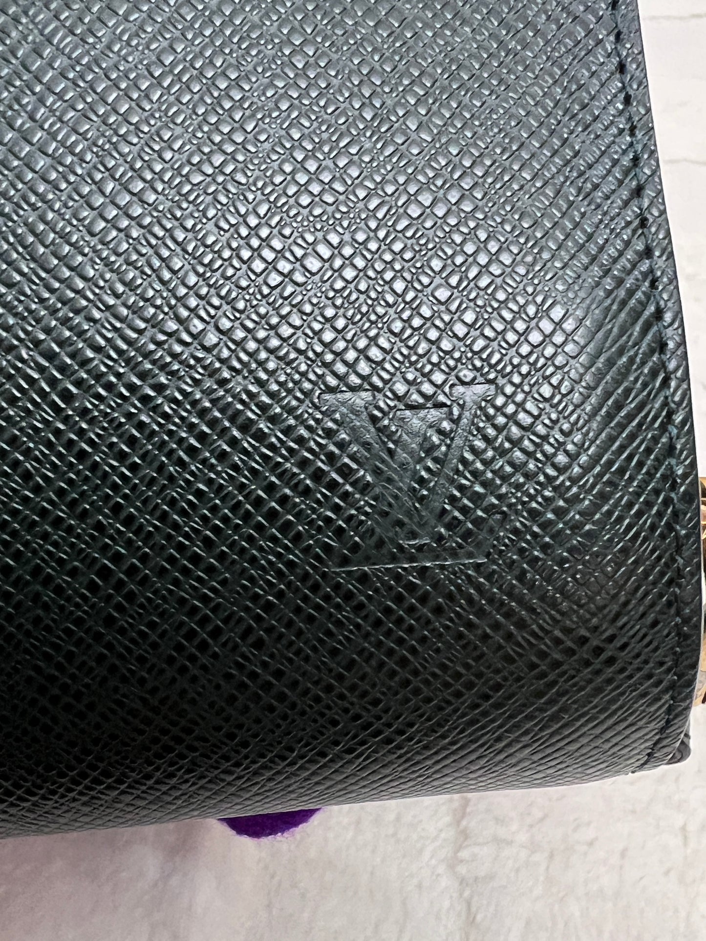 EPI ORSAY BLACK CLUTCH