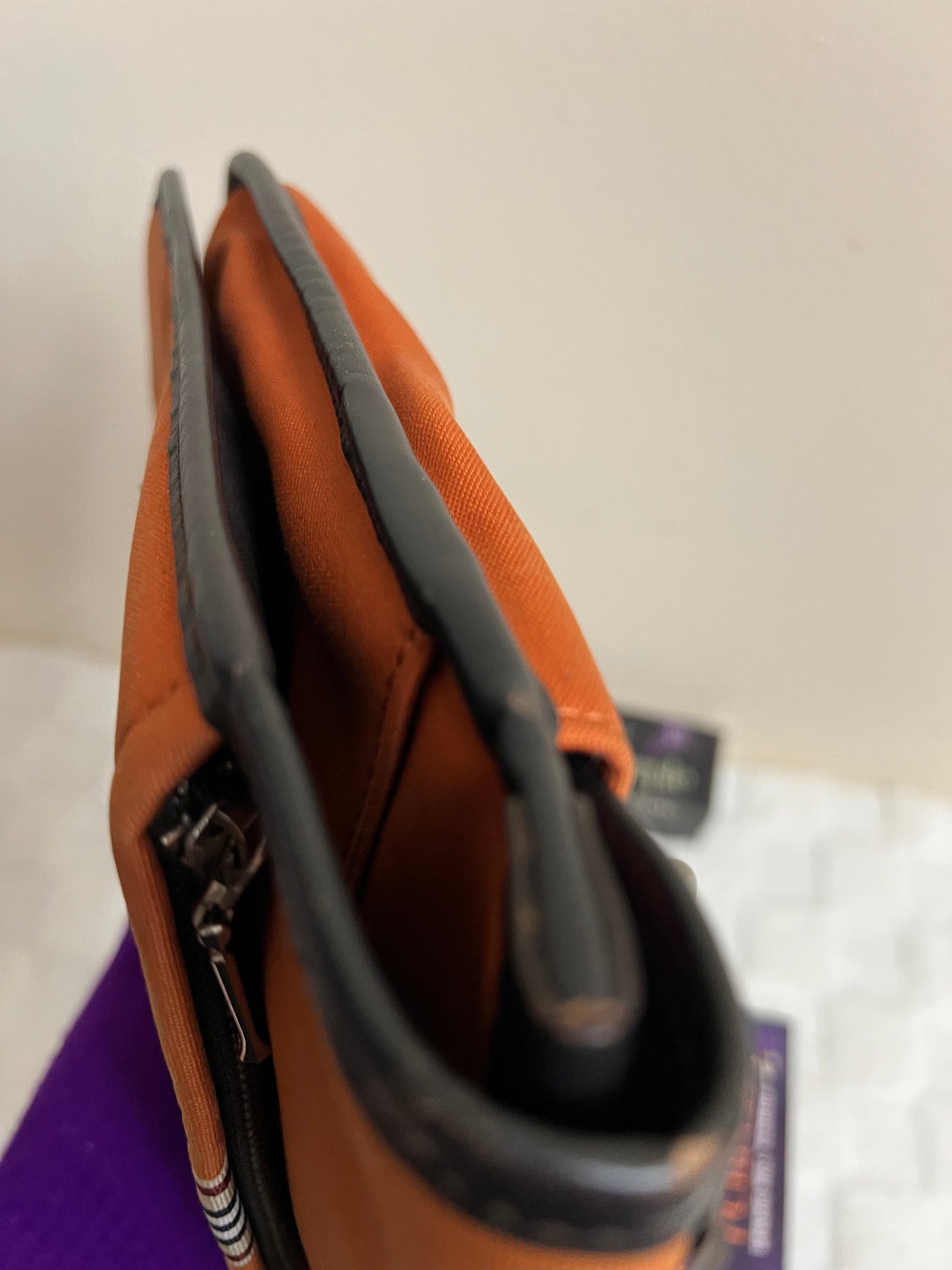 B_B CROSSBODY ORANGE