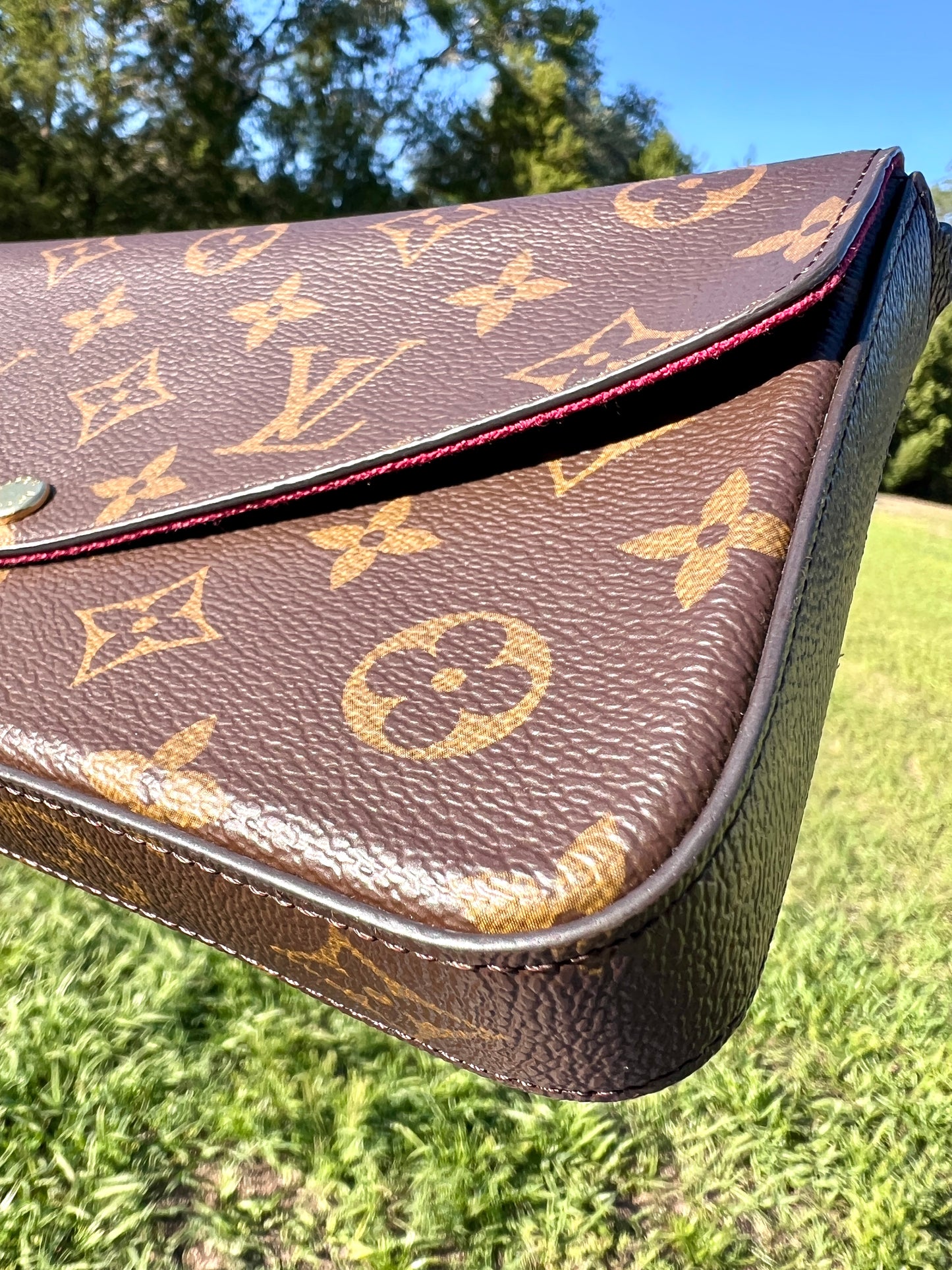 FELICIE POCHETTE MONO