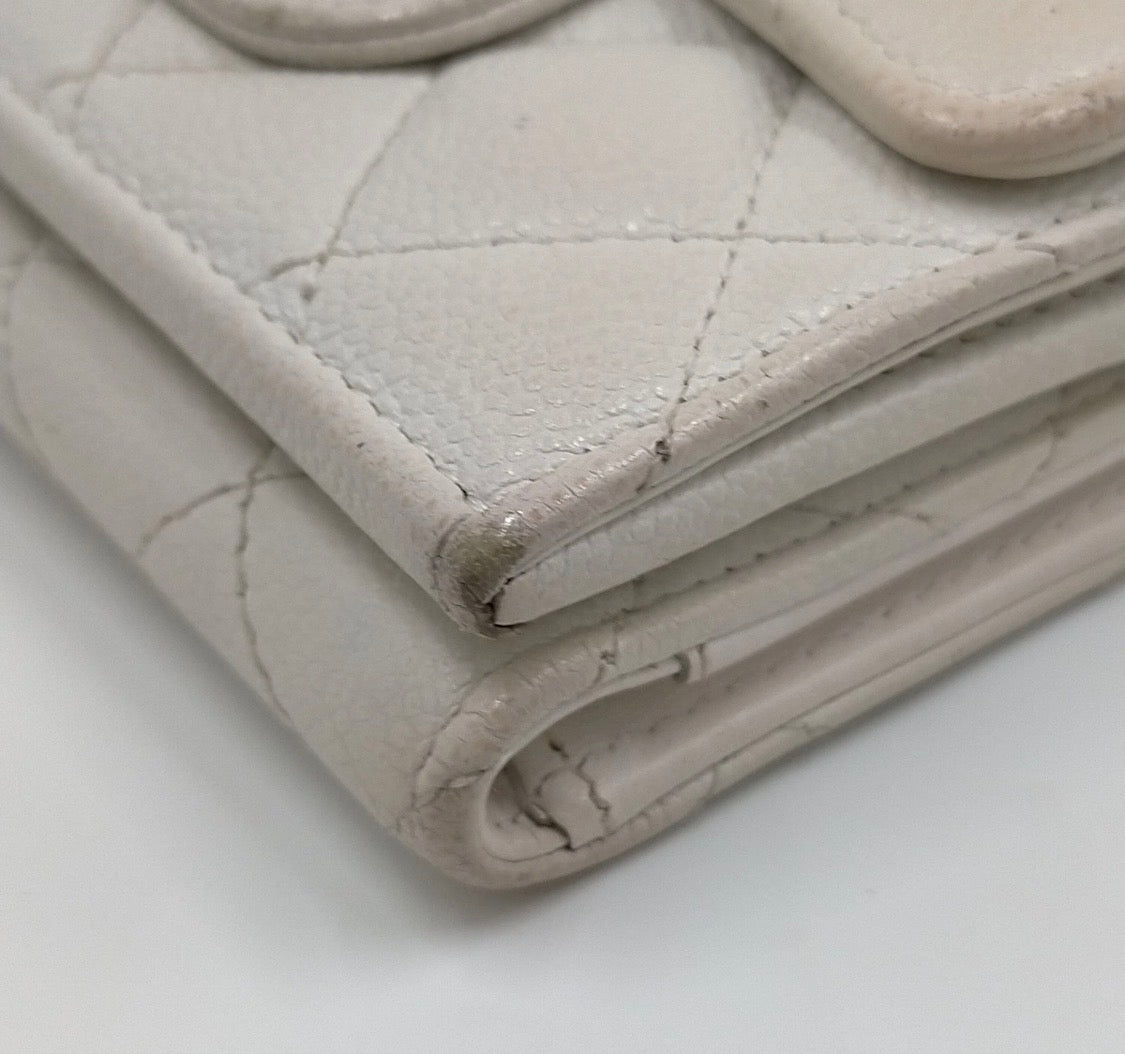 CAVIAR COMPACT WALLET WHITE
