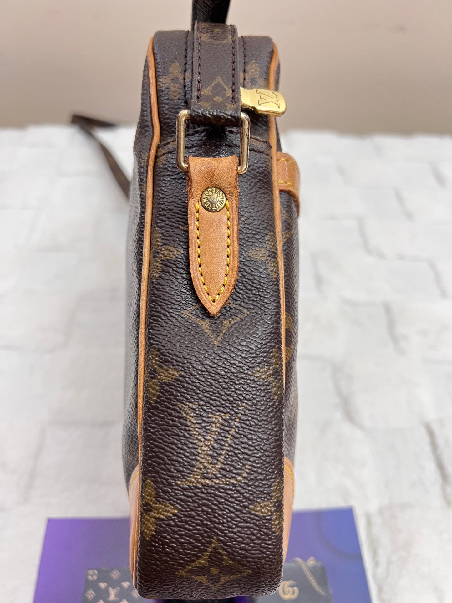 DANUBE CROSSBODY MONO