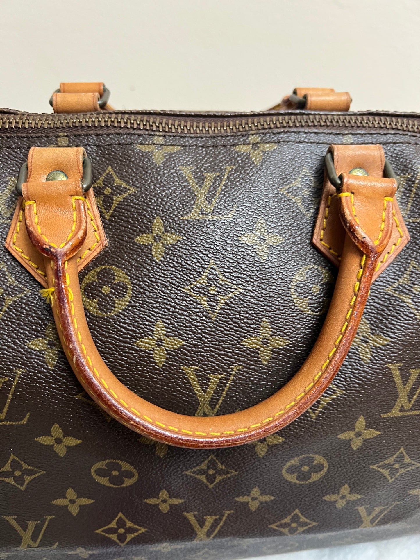 SPEEDY 40 MONOGRAM