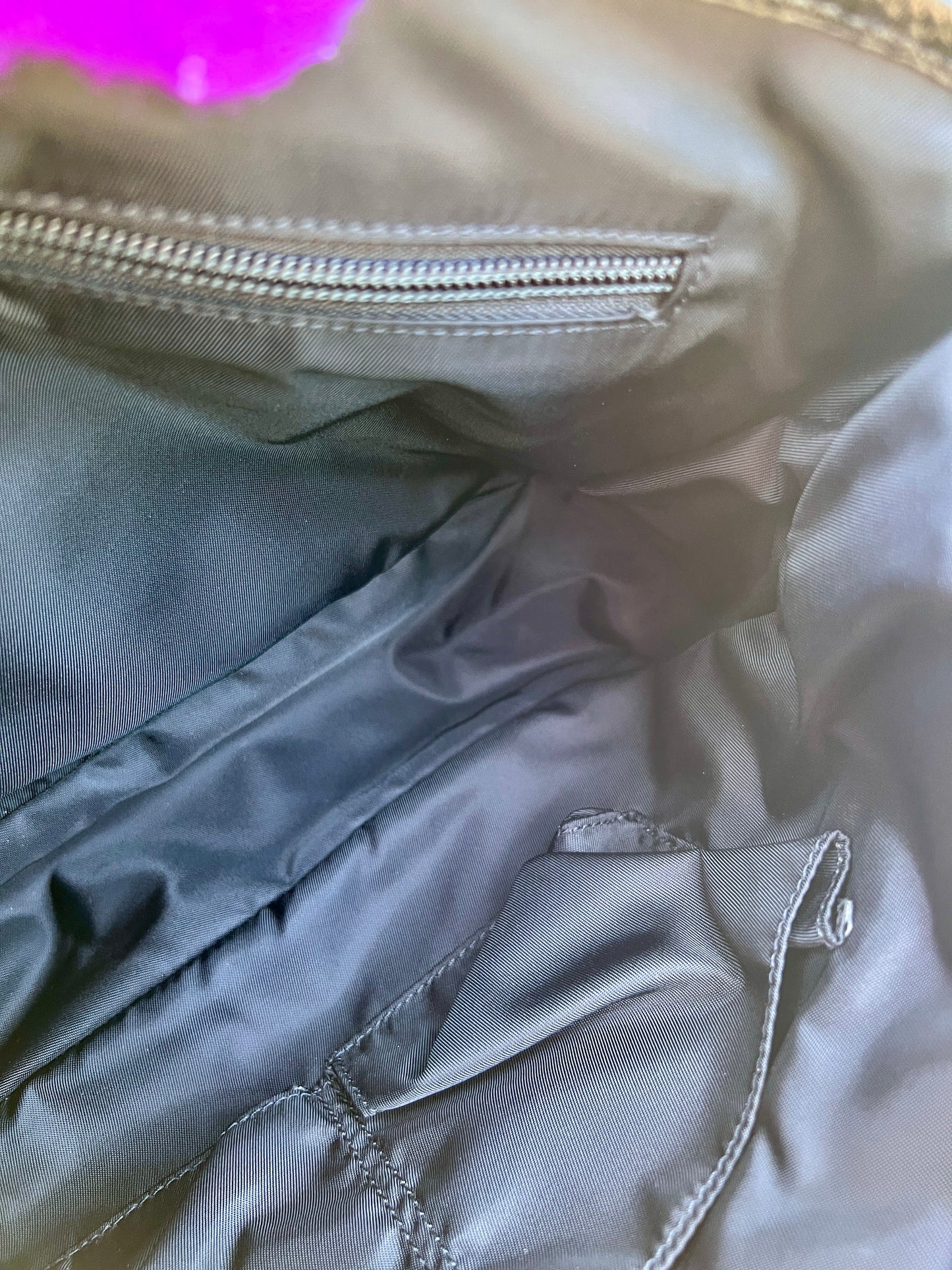MESSENGER BAG BLACK