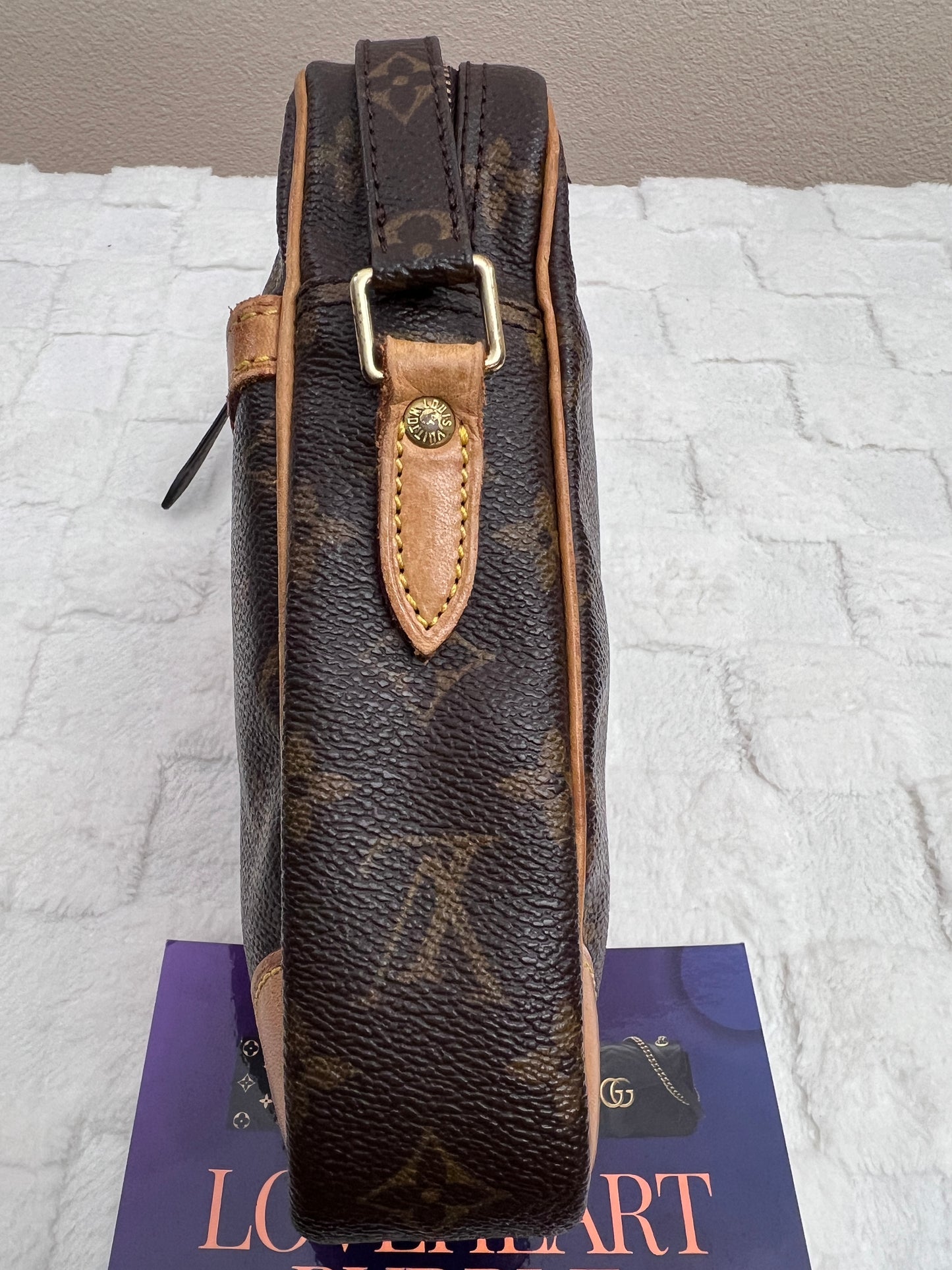 DANUBE CROSSBODY MONO