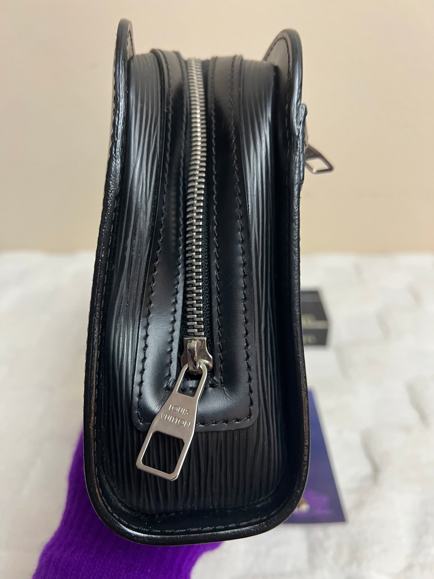 OCHE EPI CLUTCH BLACK