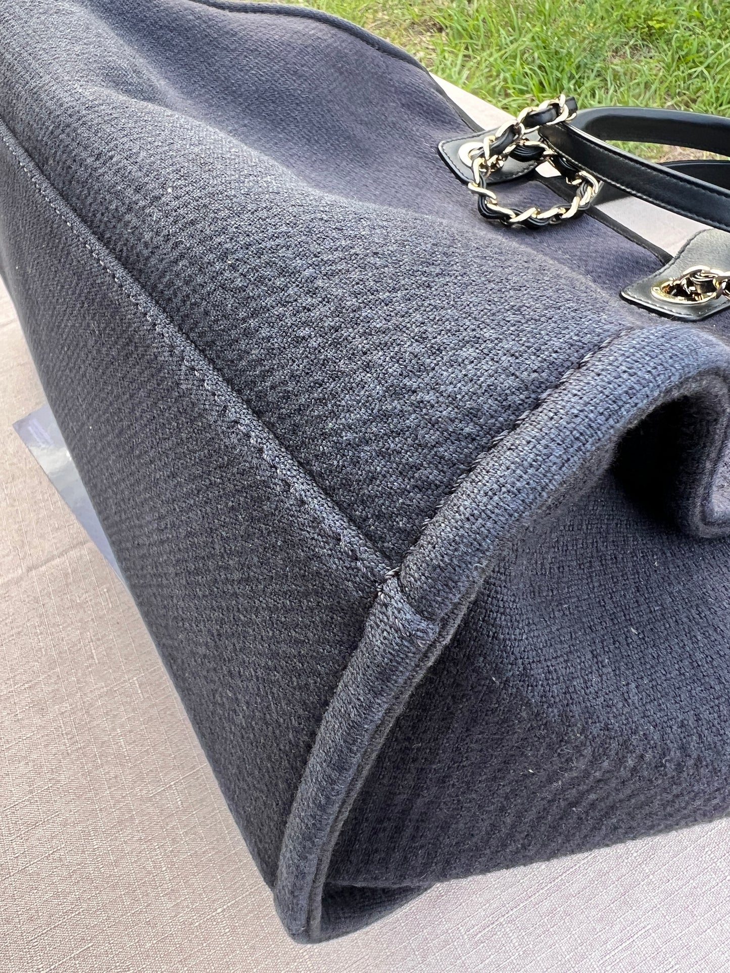 DEAUVILLE TOTE MEDIUM BLACK