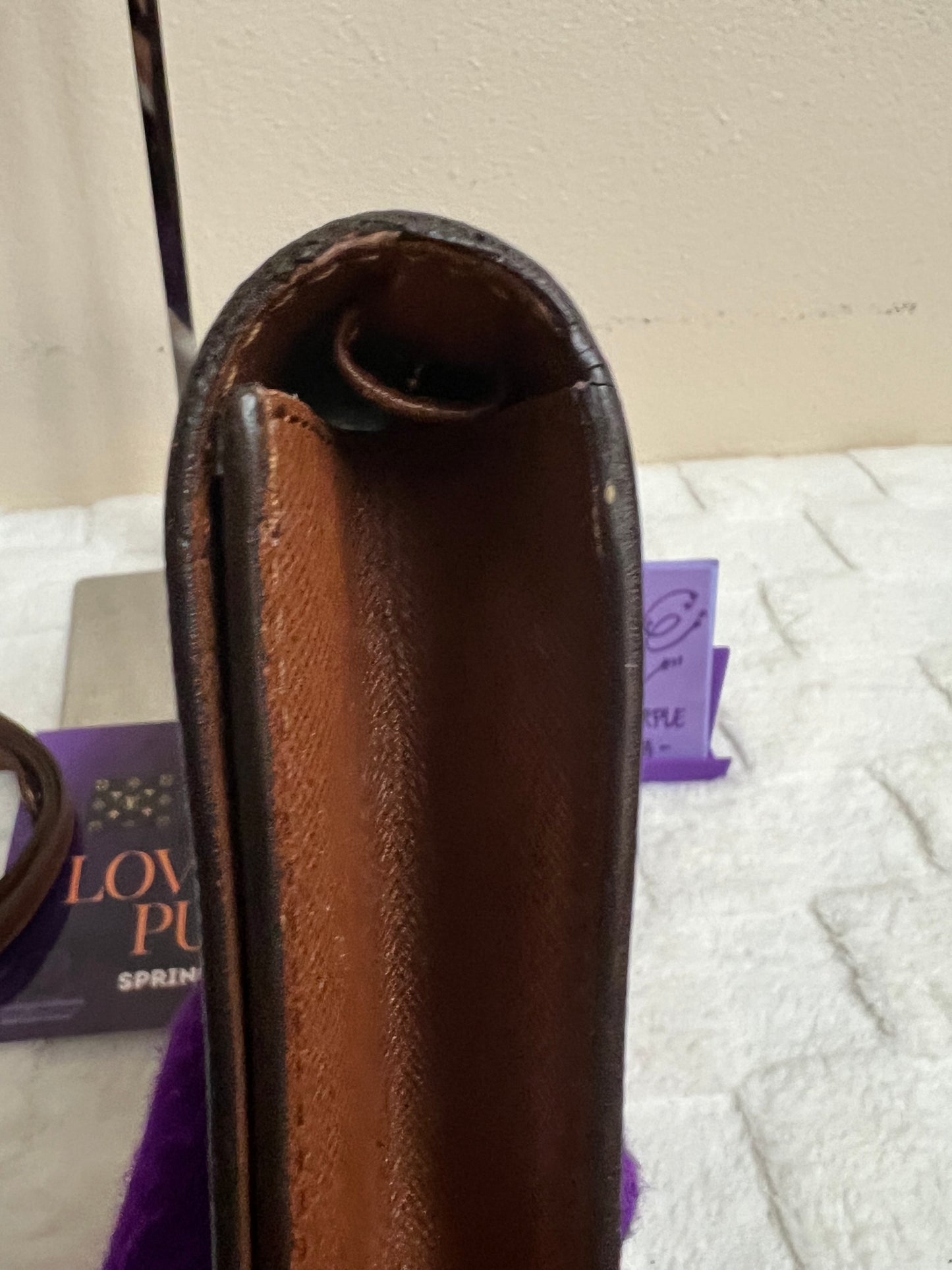 BORDEAUX 24 CROSSBODY