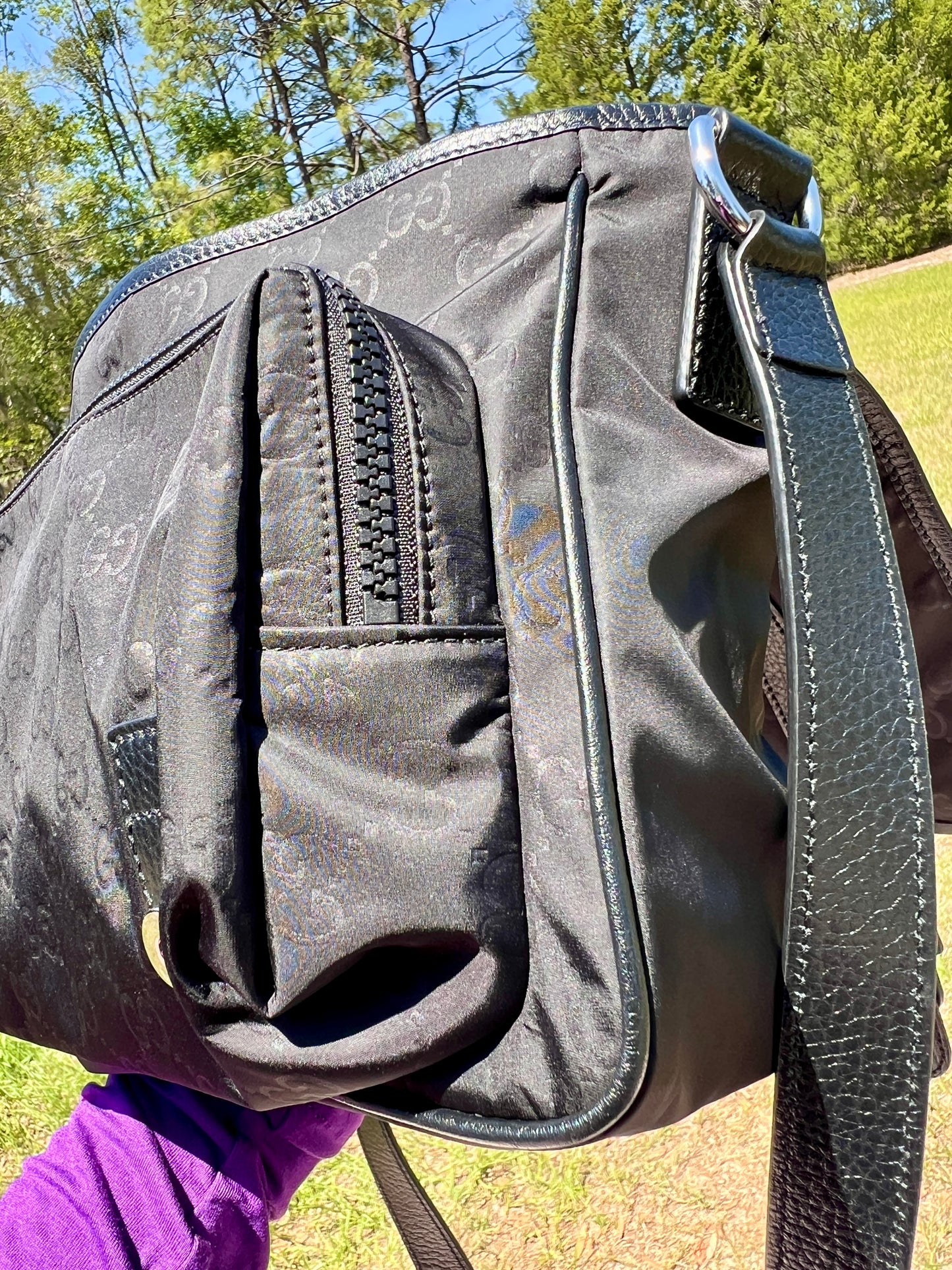 MESSENGER BAG BLACK