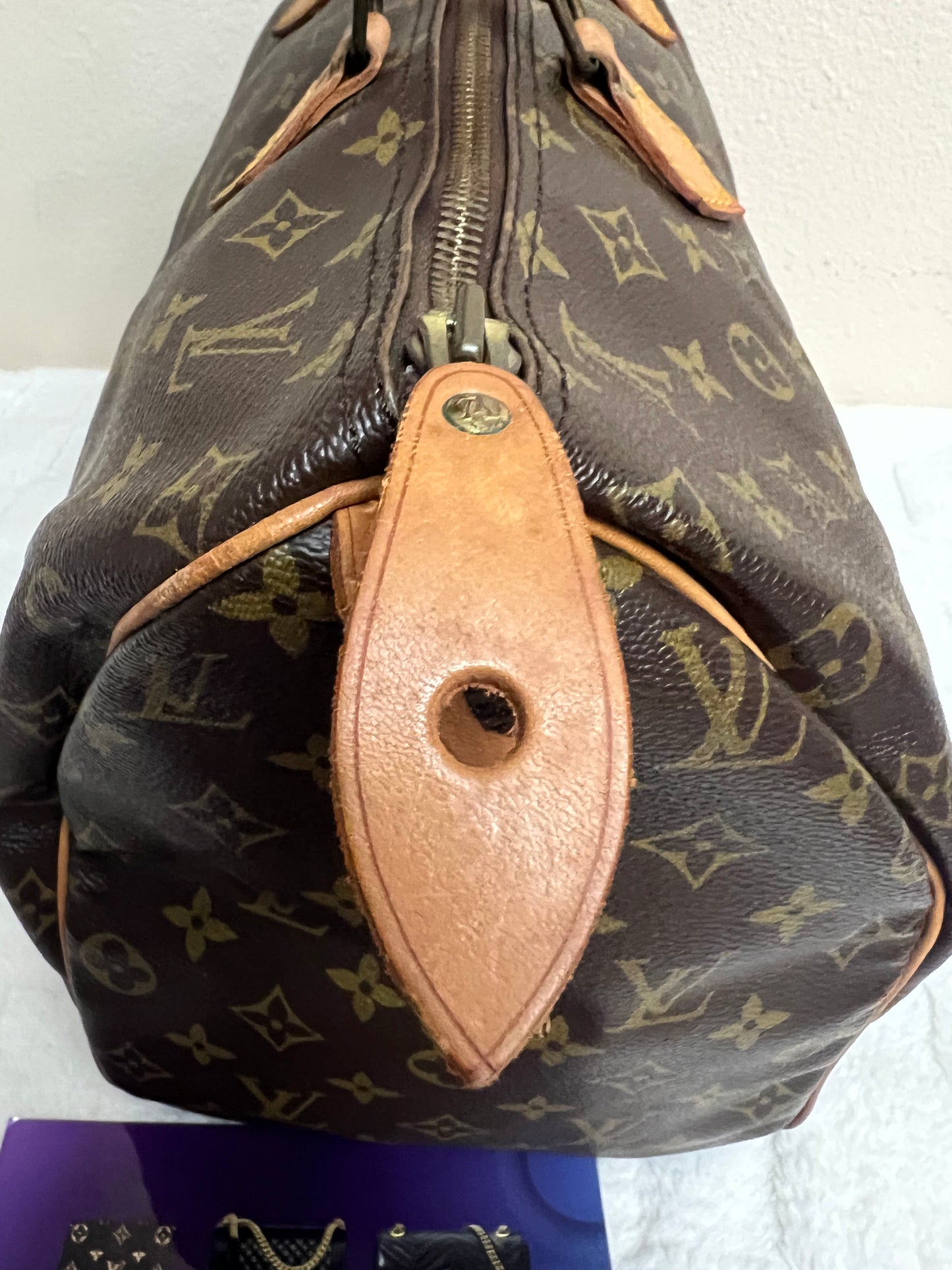 SPEEDY 40 MONOGRAM