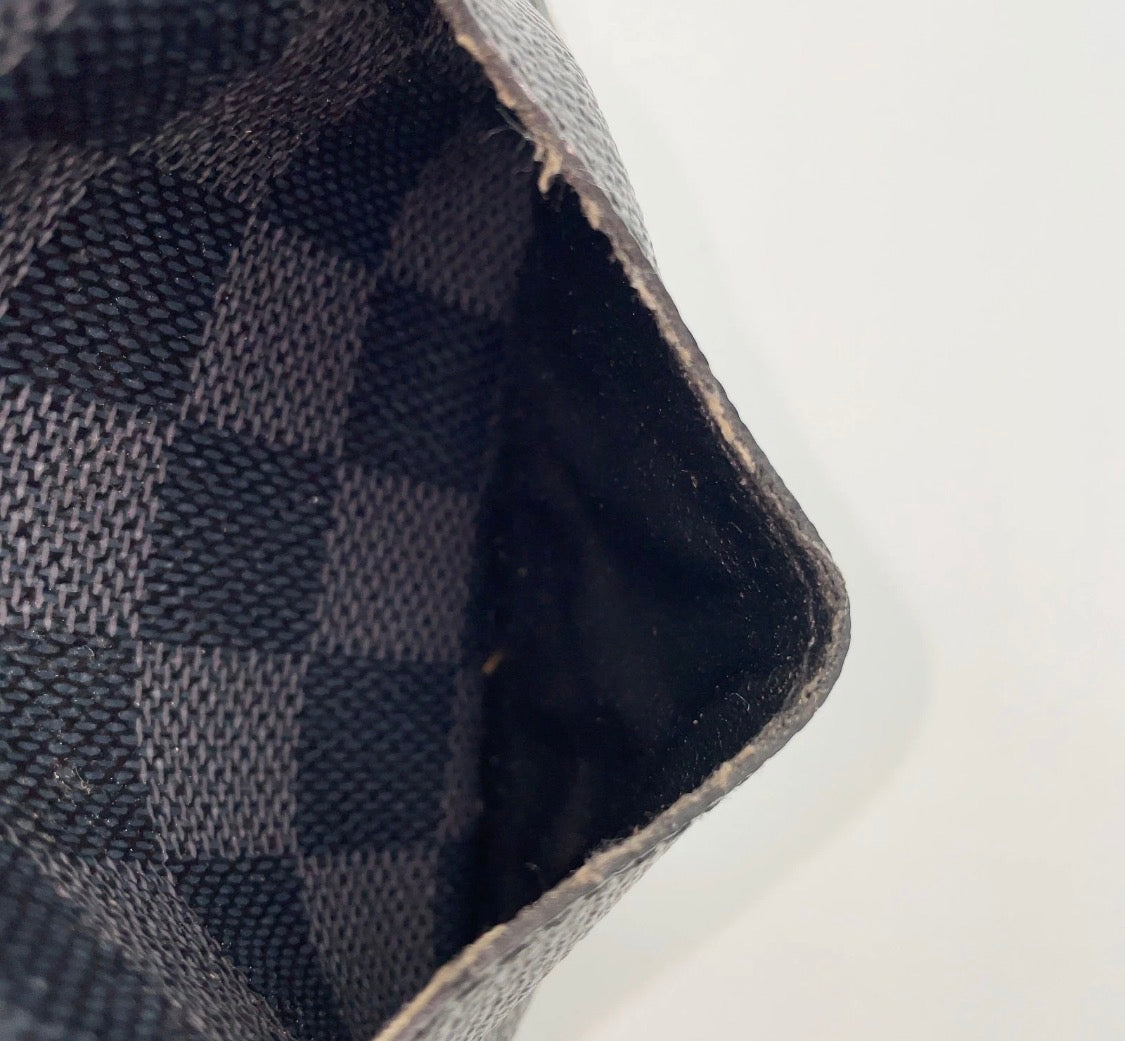 GRAPHITE POCKET ORGANIZER