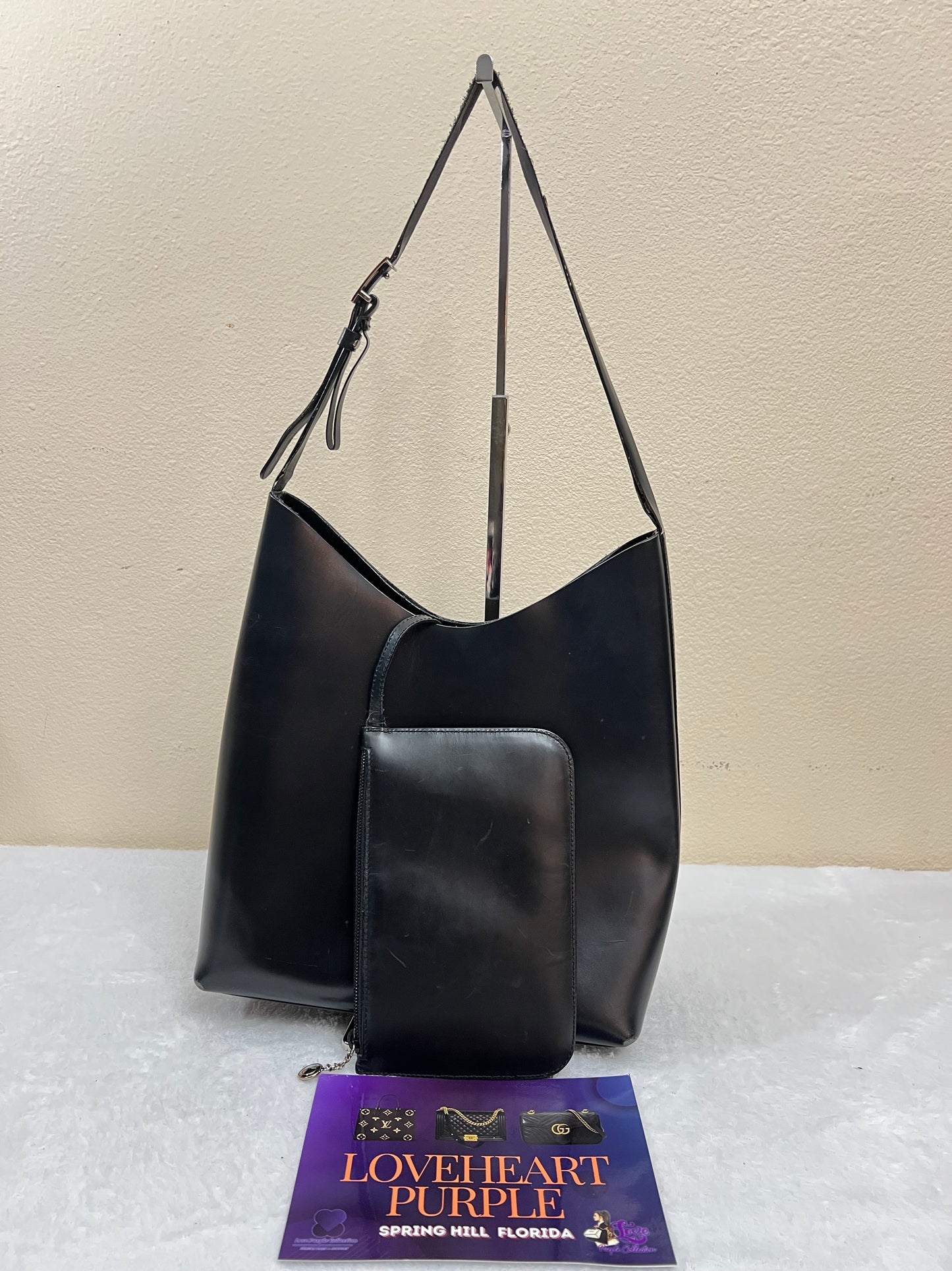 SHOULDER BAG W/ POUCH