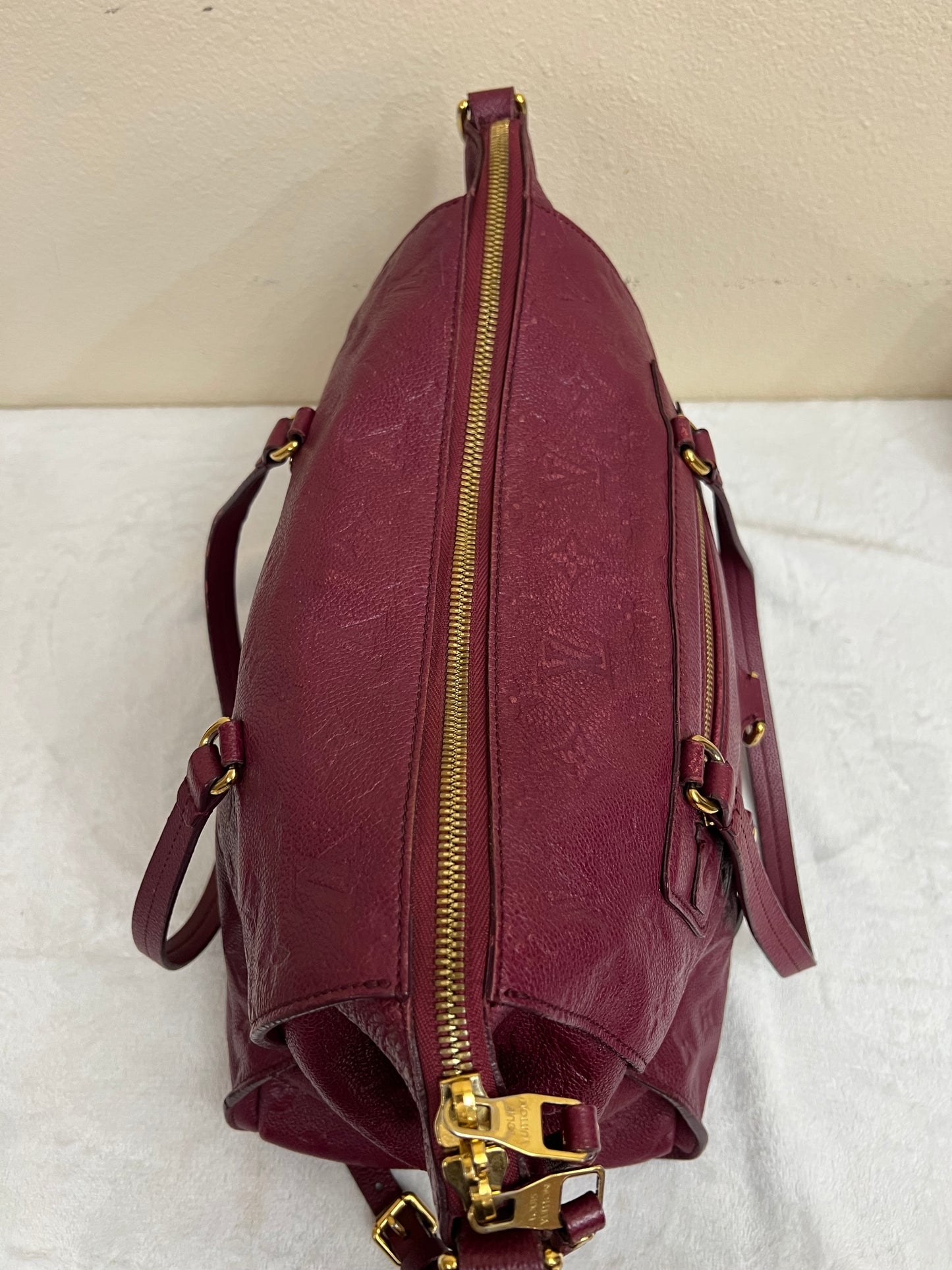 LUMINEUSE EMPRIENTE BURGUNDY