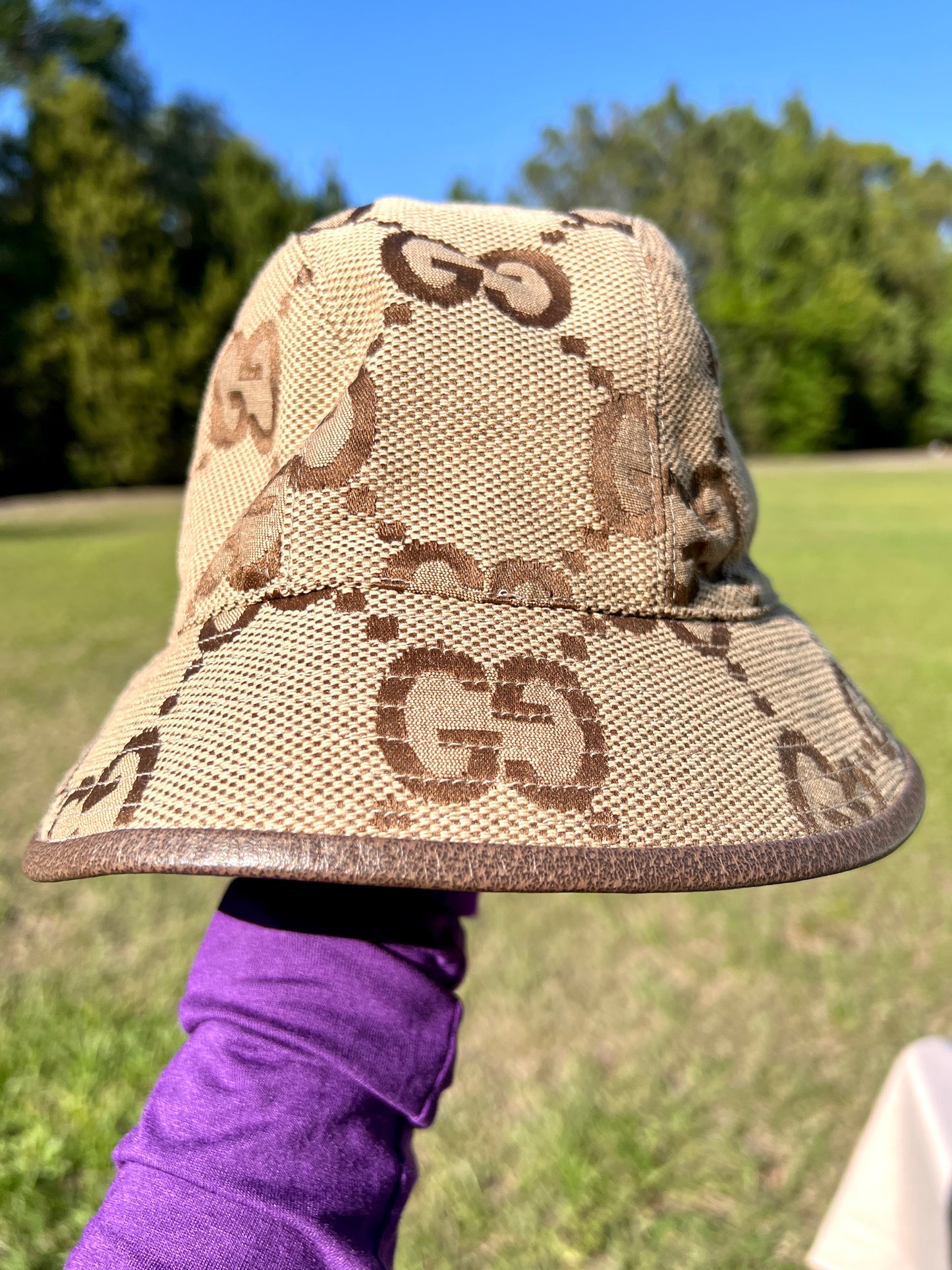 BUCKET HAT JUMBO
