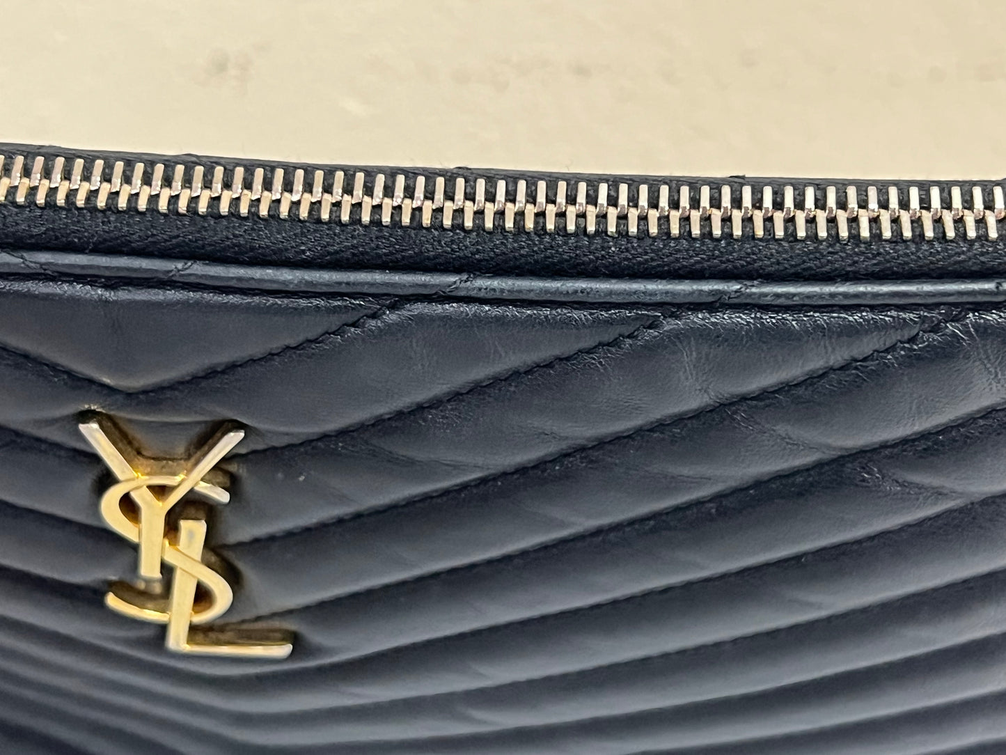 🖤 MATELASSE CLUTCH 🖤