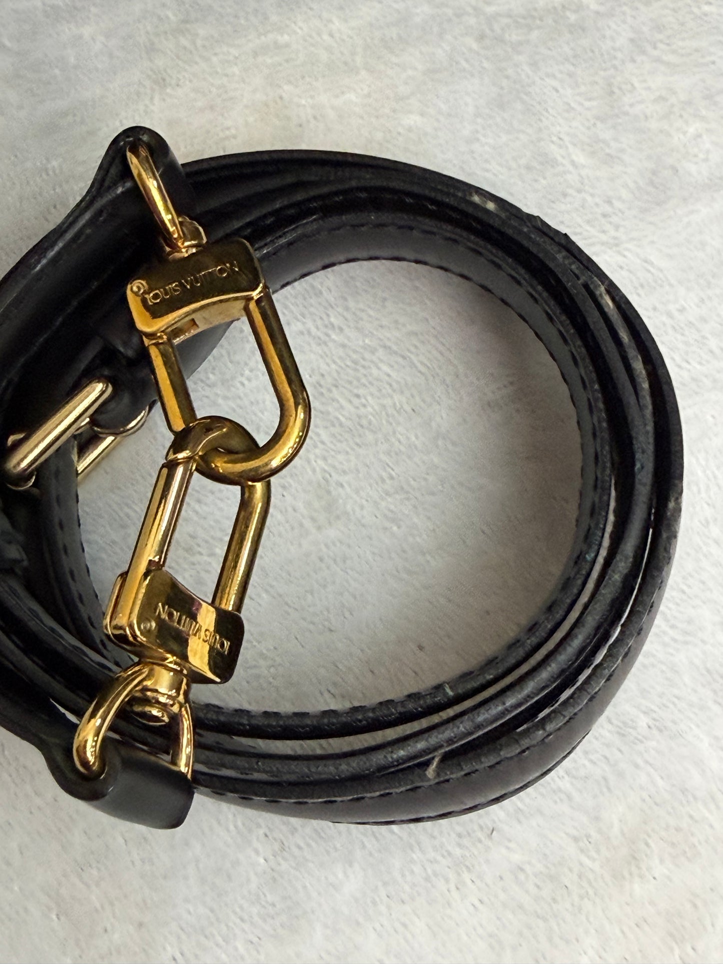 MONCEAU NOIR EPI BLACK