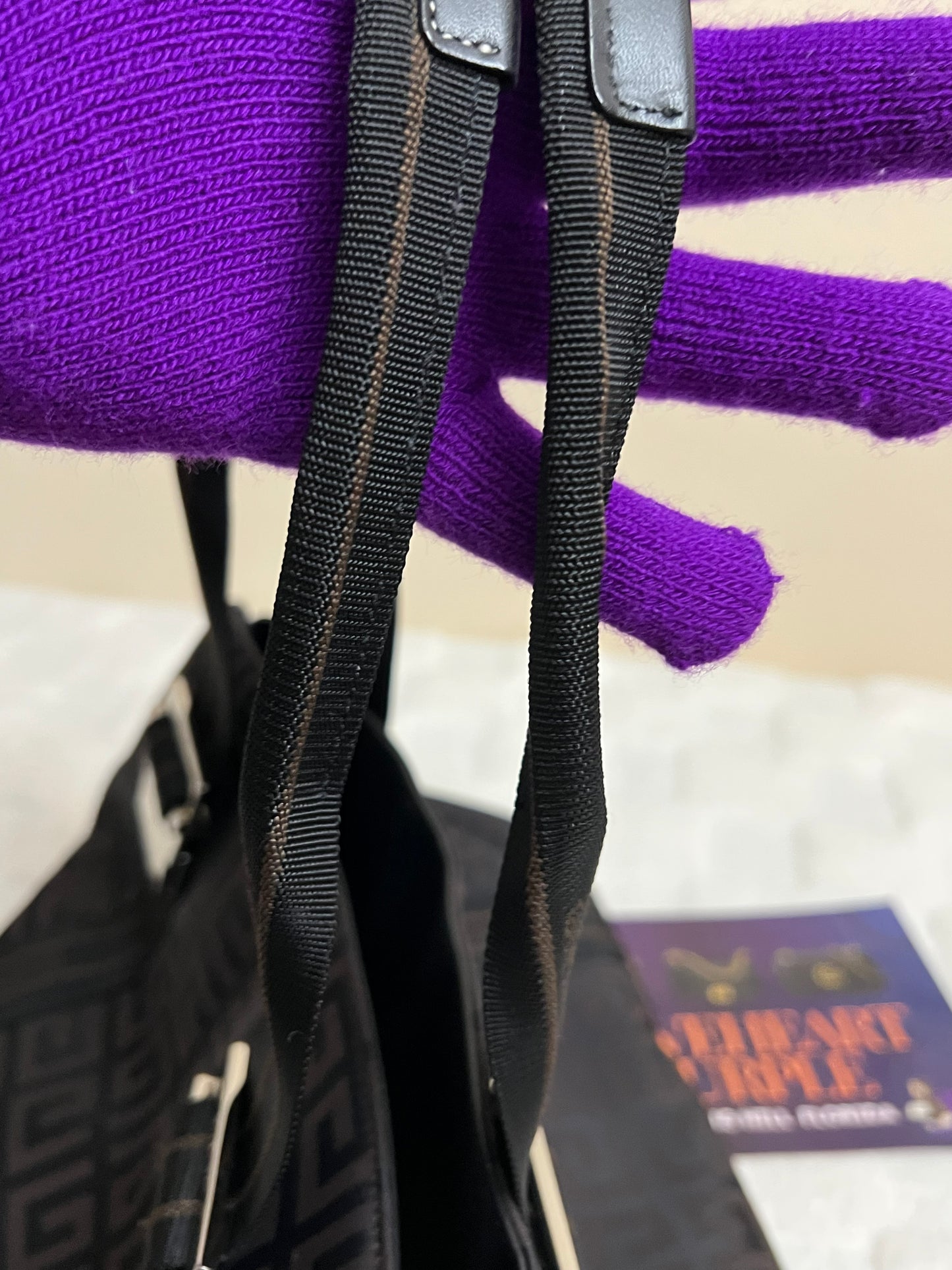 G_I_V_E_N_C_H_Y TOTE