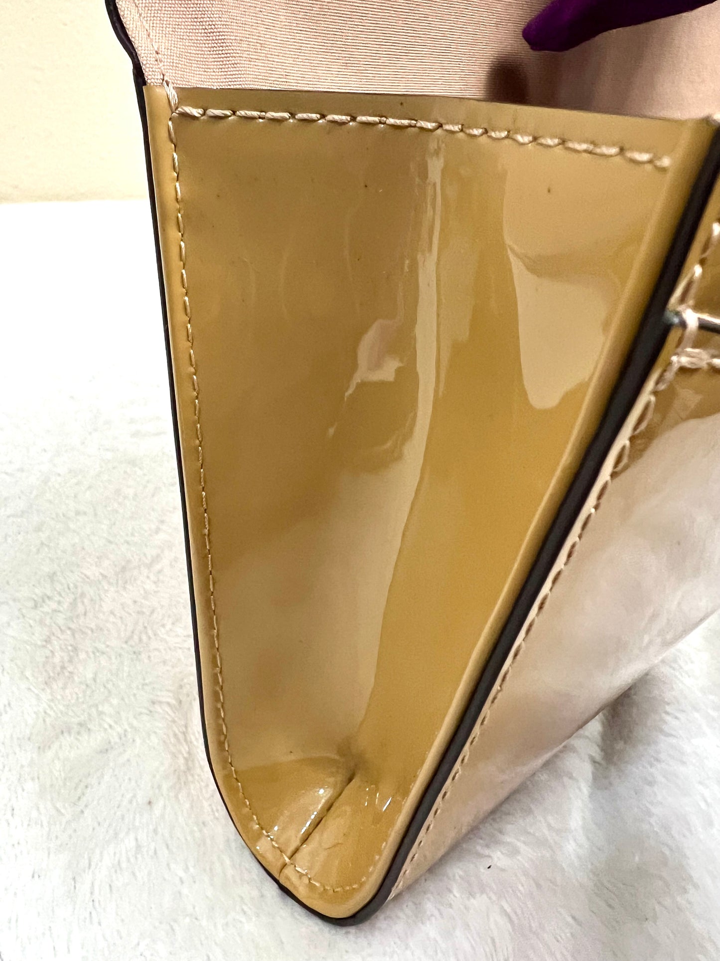 LOUISE CLUTCH VERNIS YELLOW